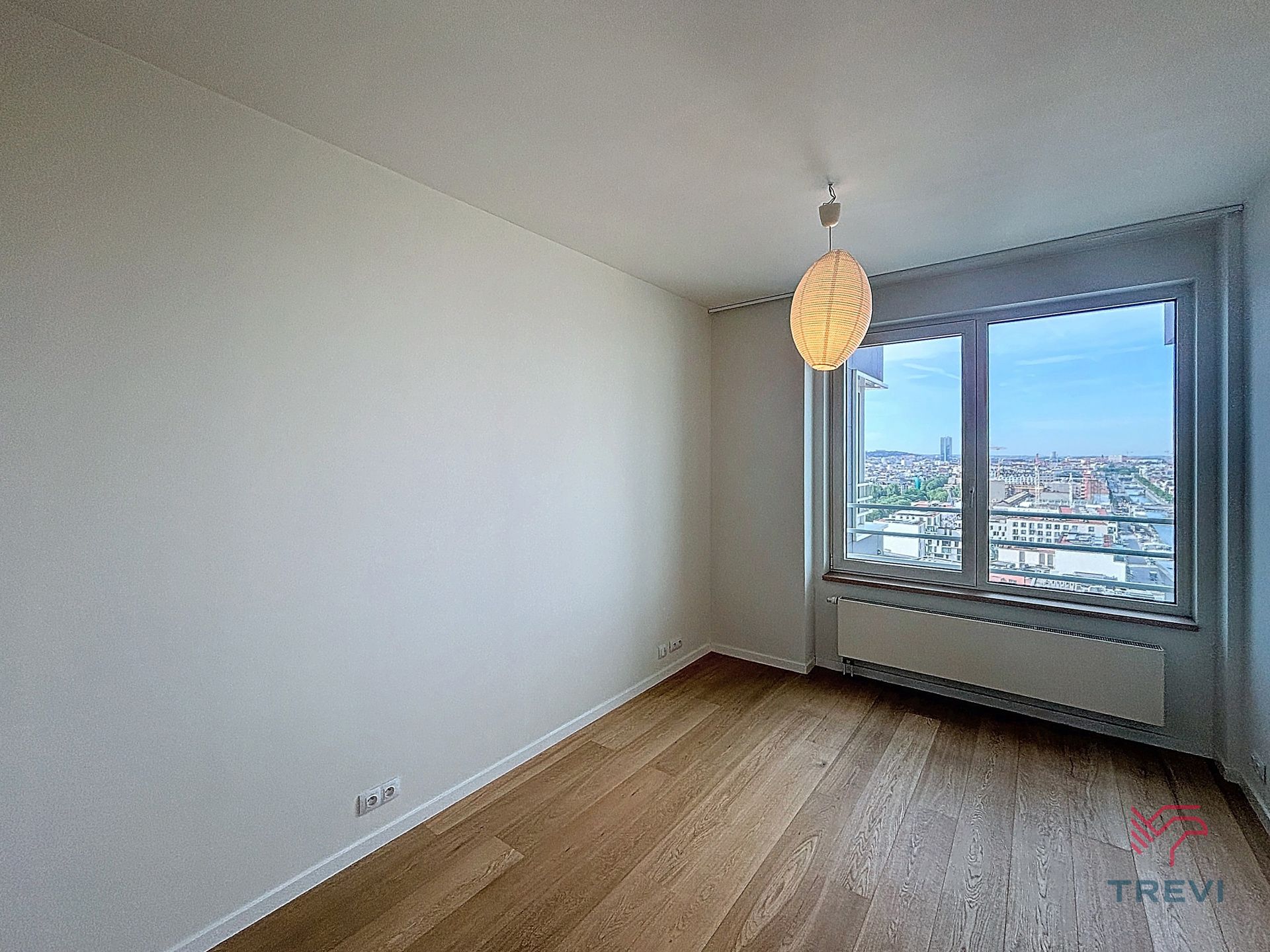 UP-SITE appartement met 2 slaapkamers op de 16e verdieping foto 11