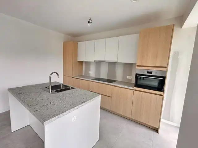 Nieuwbouw appartement met 2 slaapkamers nabij centrum Genk foto {{pictureIndex}}
