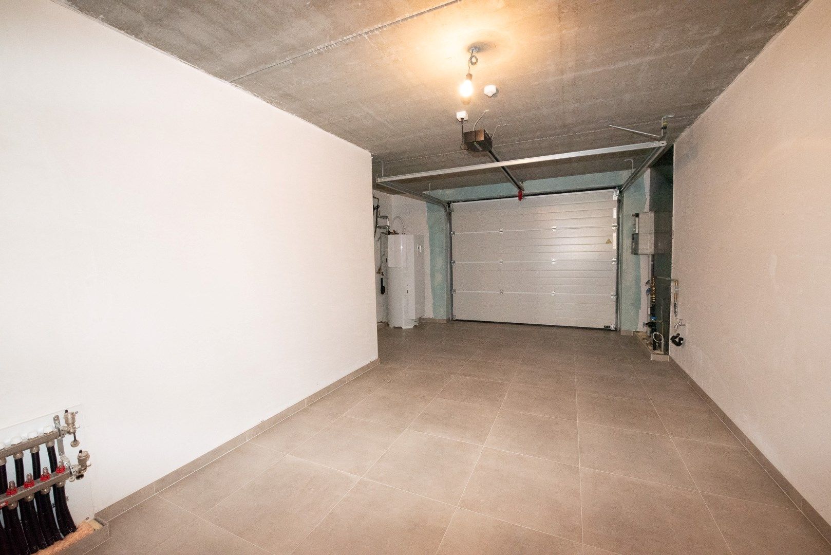 Knappe NIEUWBOUW woning met 3 slaapkamers en leuke tuin op topligging te koop te Olsene!  foto 7