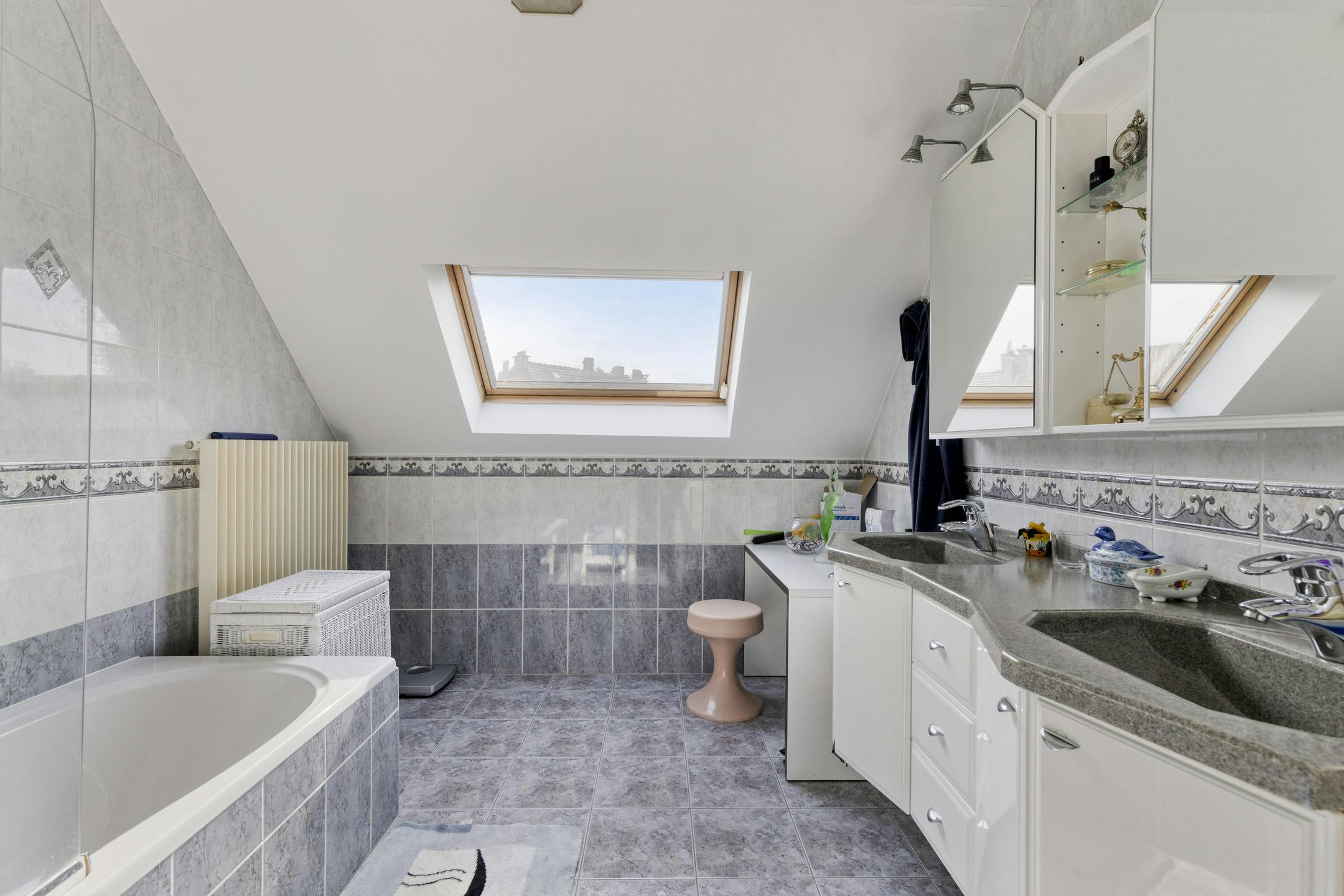 Viergevelwoning op 5a19ca op wandelafstand van het centrum van Strombeek foto 11