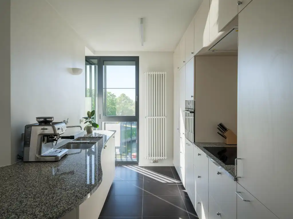 Stijlvol appartement met dakterras, waterzicht en EPC A-score nabij het centrum van Gent. foto 9