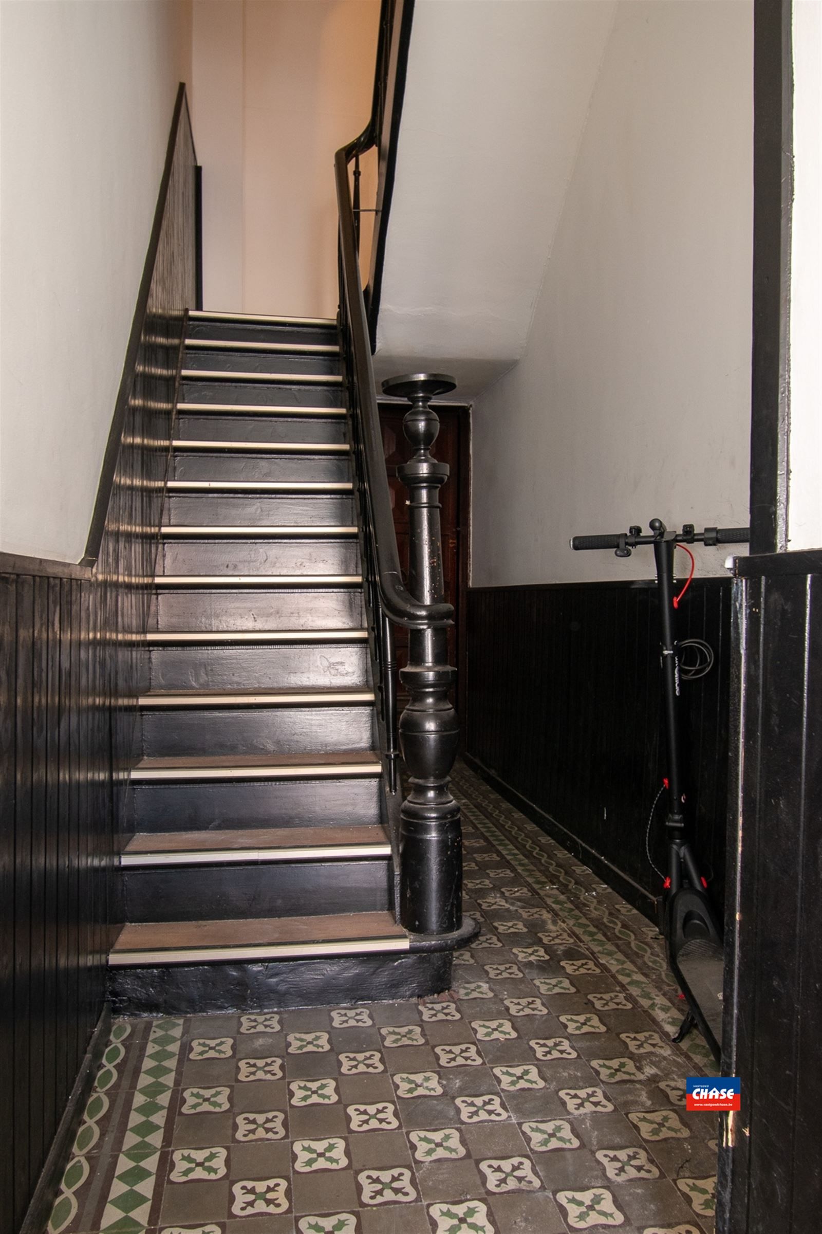 Appartementsgebouw of kangoeroewoning  bestaande uit 3 appartementen met elk 2 slaapkamers foto 14