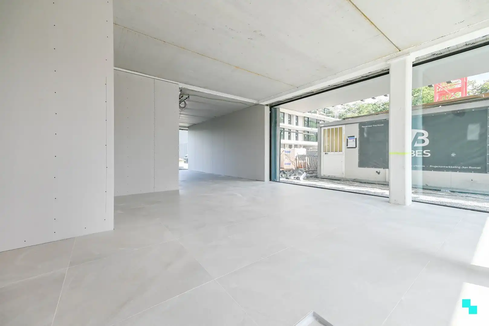 Commerciële ruimte in residentie Blauwpoorte foto 5