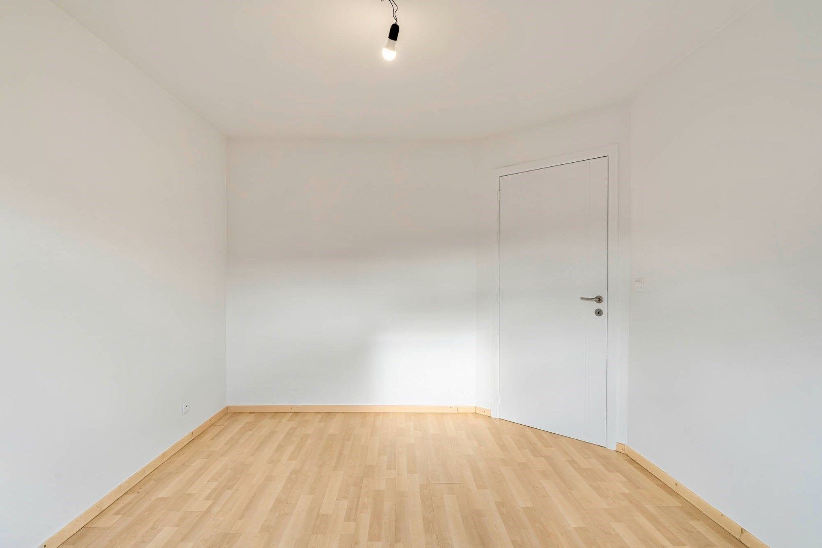 Leuk duplexappartement met drie slaapkamers, standplaats en kelderberging foto 22