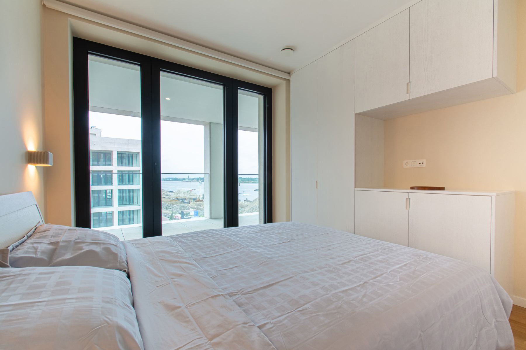 Gemeubeld 2-slaapkamerappartement met uitzicht op de Schelde foto 11