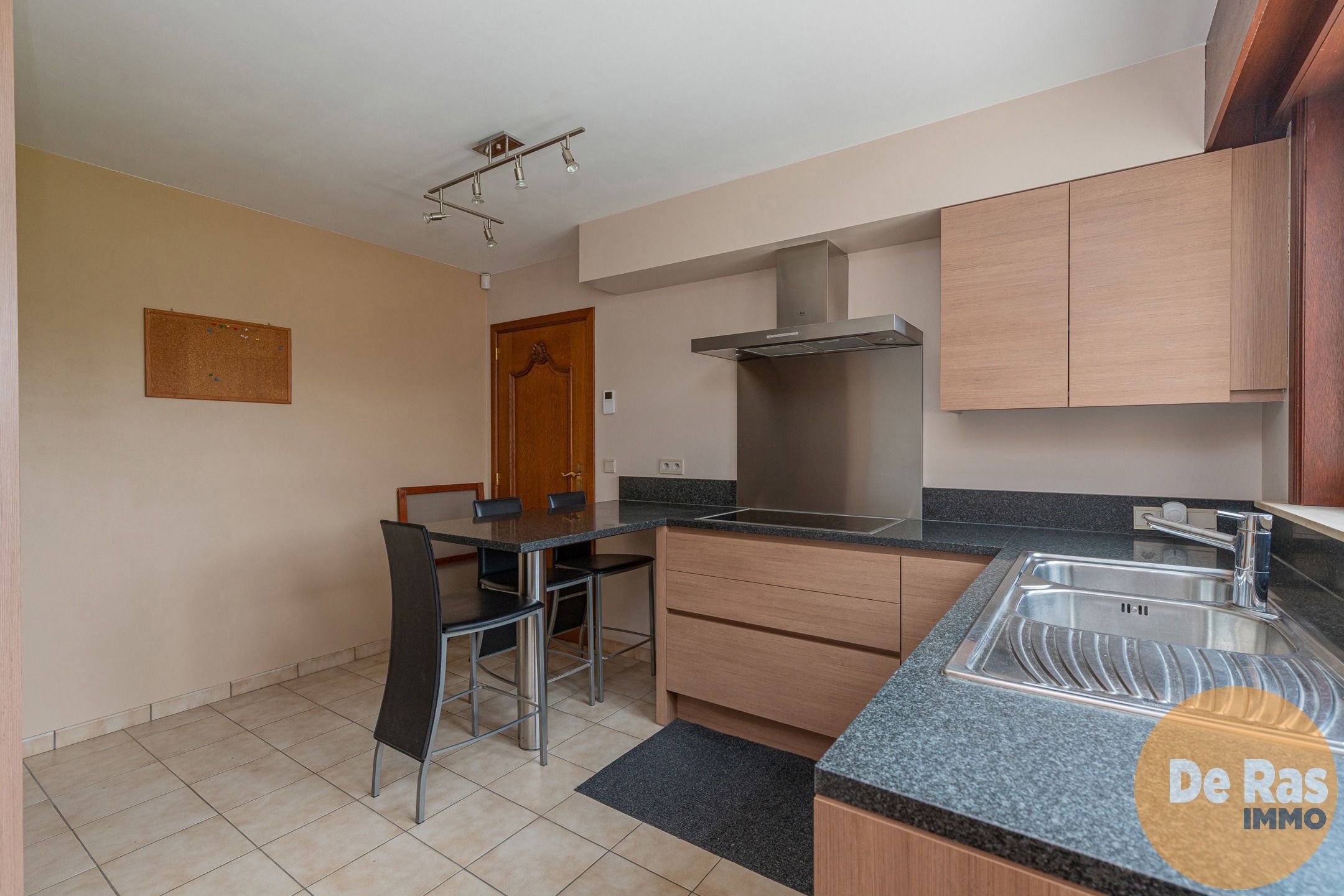 HEUSDEN - Verzorgde bungalow in rustige buurt foto 6