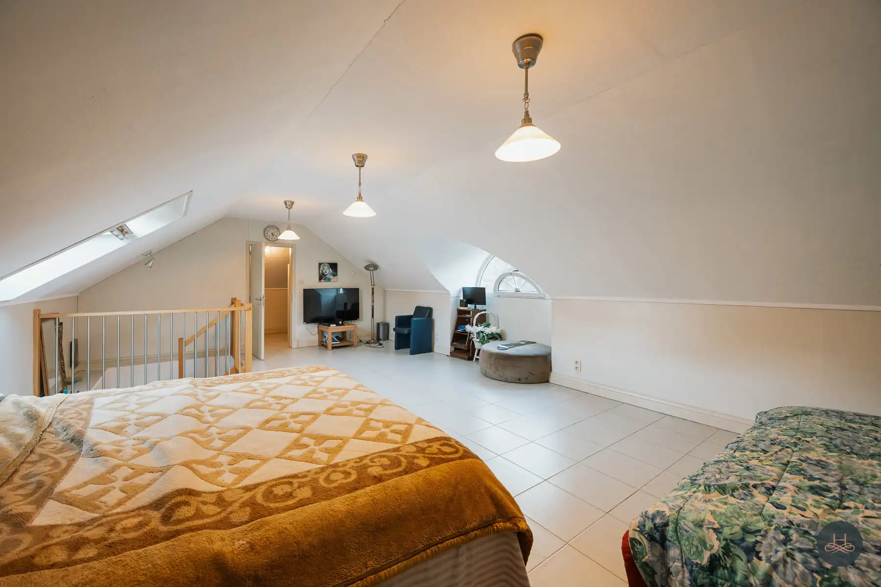 Riante villa op toplocatie in het groen met privé-bos foto 23