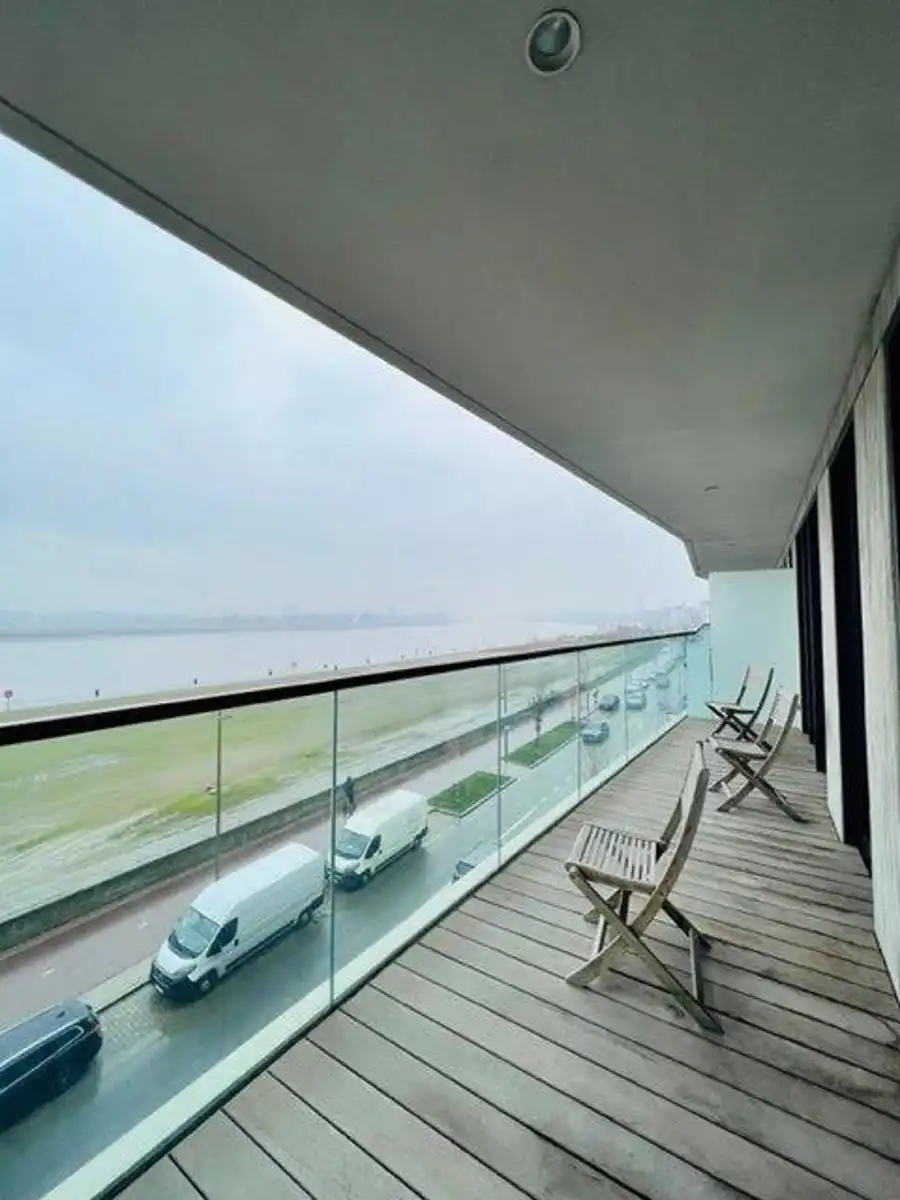 Prachtig gemeubeld 3-slaapkamer app. met front scheldezicht foto 6