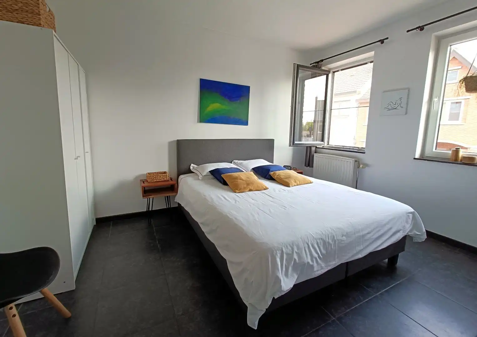 APPARTEMENT MET TERRAS EN AUTOSTAANPLAATS foto 7