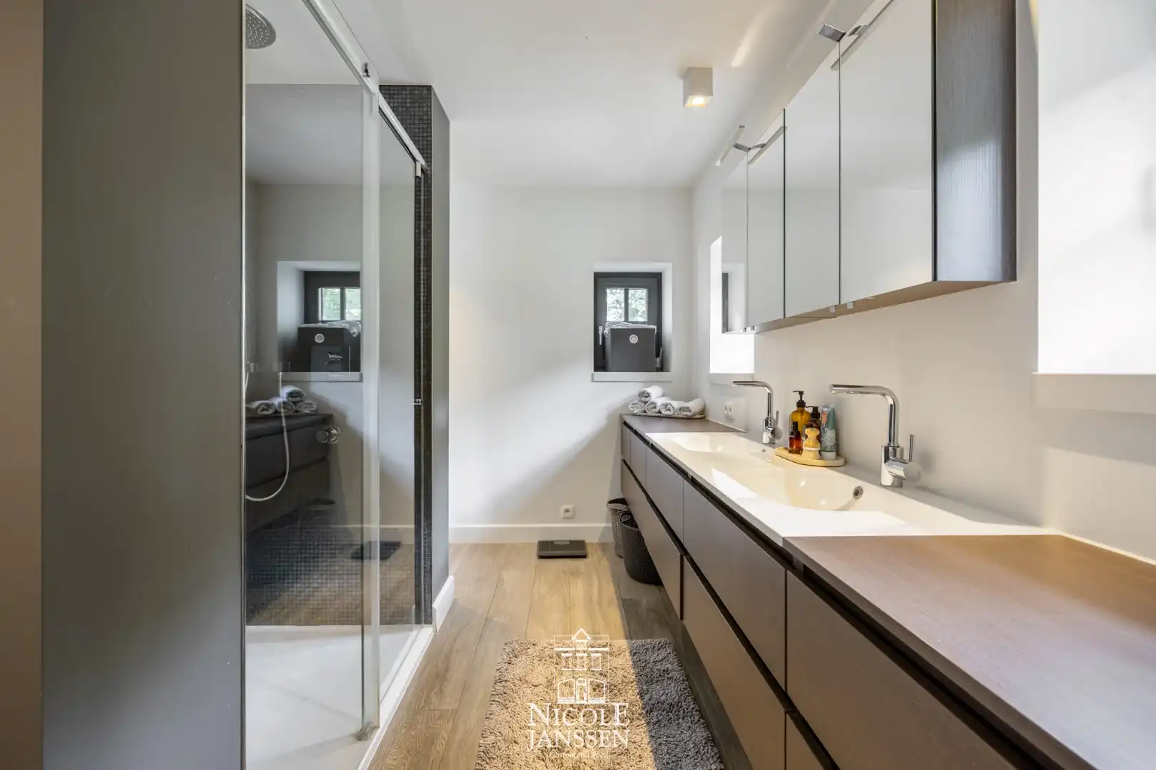 Exclusieve, karaktervolle villa foto 16