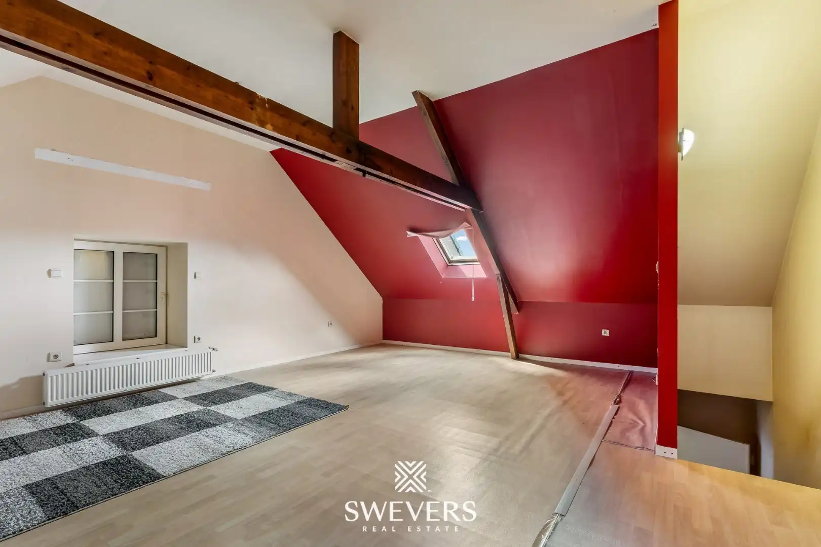 Ruime gezinswoning met 4 slaapkamers in hartje Leopoldsburg  foto 24