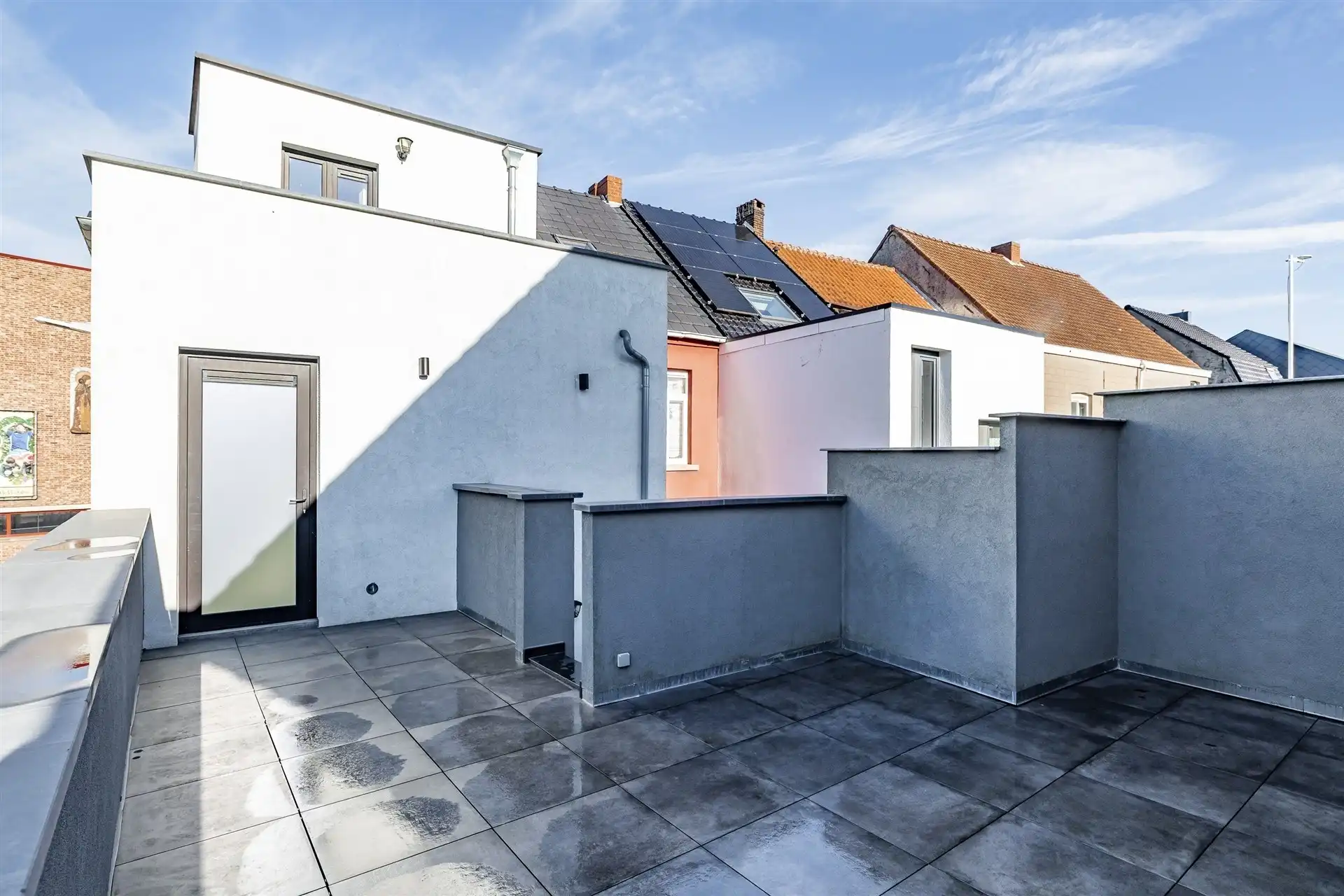 Top gerenoveerde woning met 4 slks, garage en terrassen foto 27