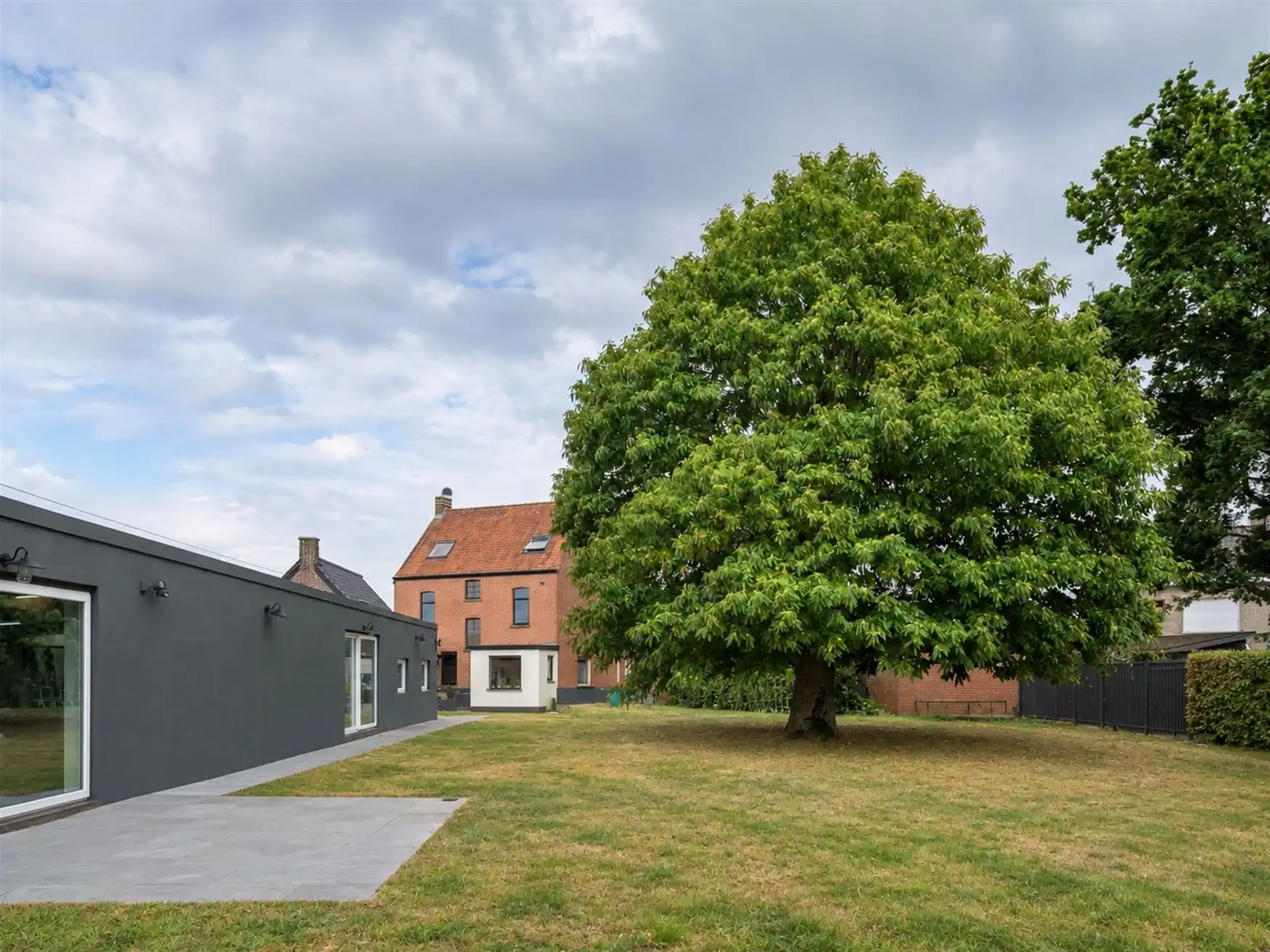 Een huis met geschiedenis en ruimte voor jouw toekomst foto 24