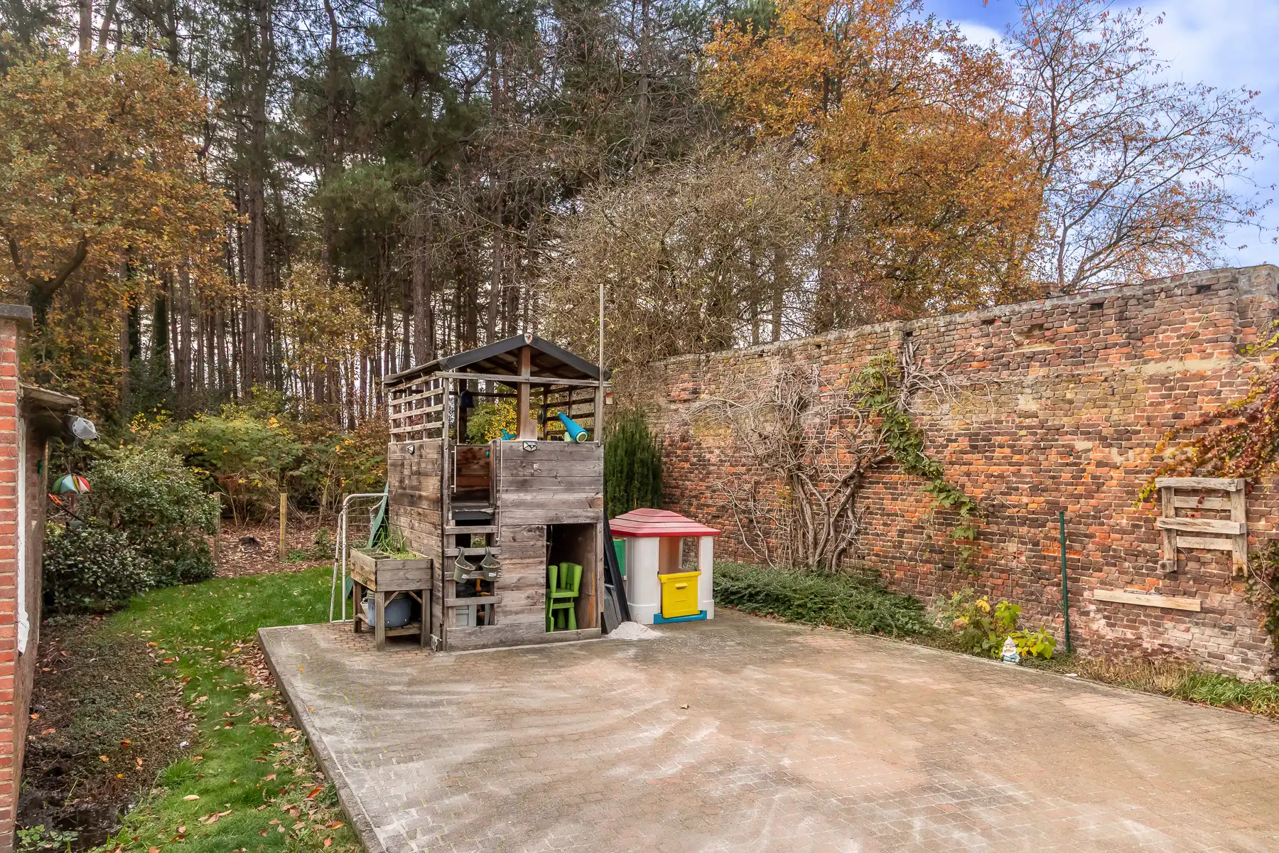 Charmante woning met 3/4 slaapkamers, garage en leuke tuin foto 25