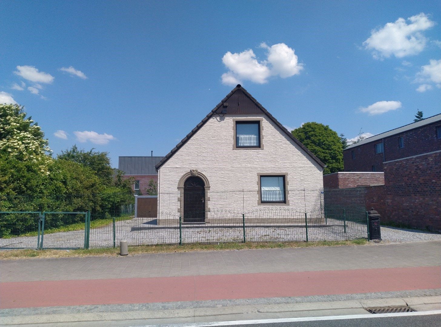 centraal gelegen 4-gevelwoning met tuin foto 16