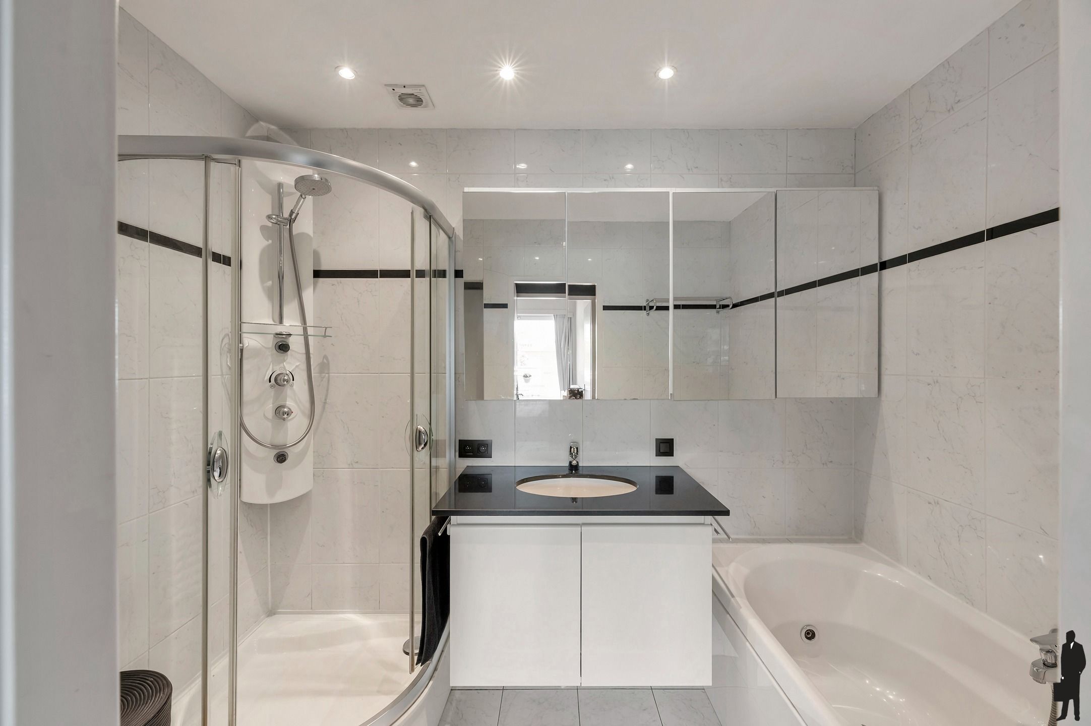 Ruim hoekappartement met 45 m² terras foto 15