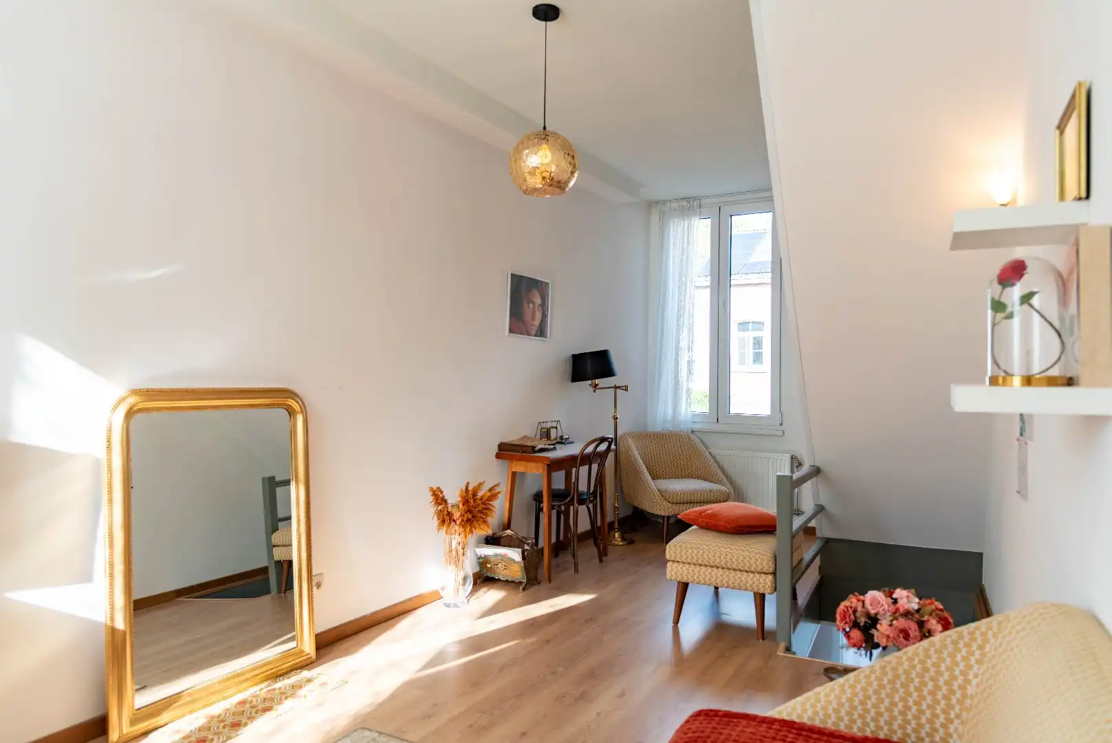 Charmante woning met 2 slaapkamers en stadstuin foto 14