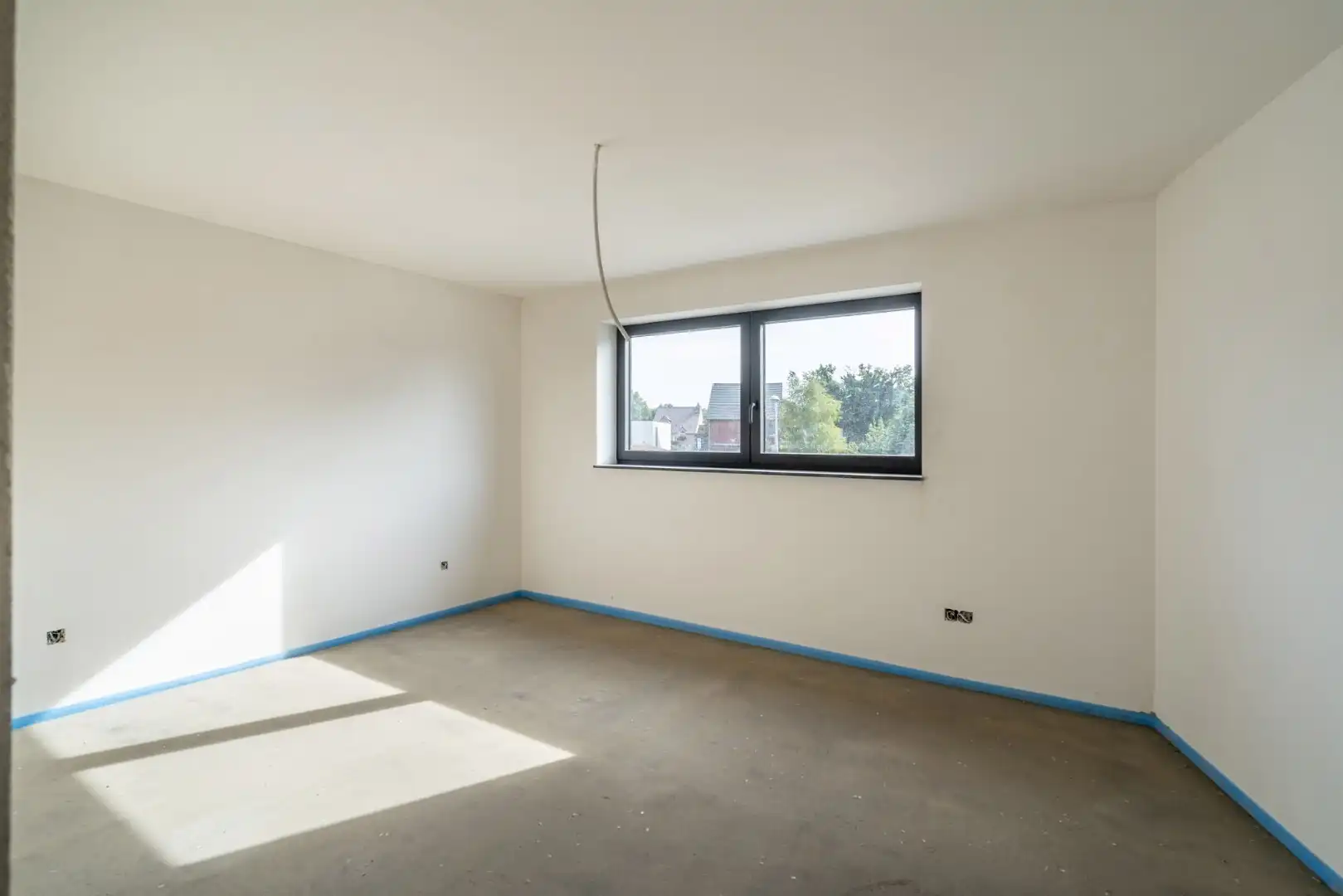 Nieuwbouwwoning met 4 Slaapkamers. foto 15