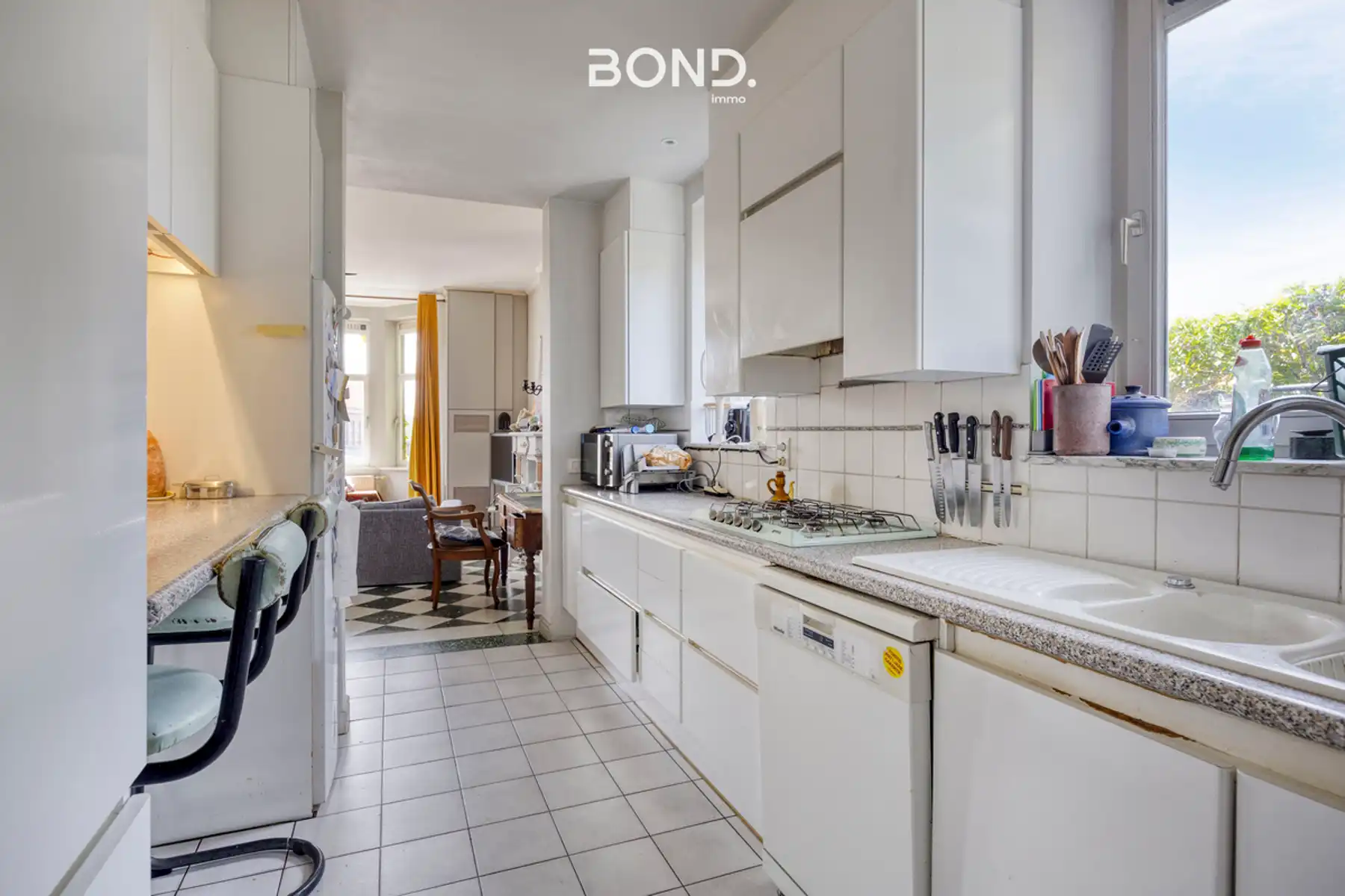 Woning met magazijn foto 11