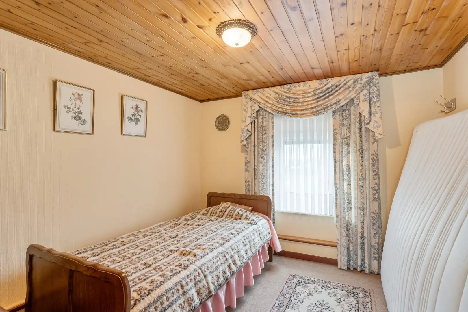 Landelijk wonen in alle rust met ruimte, charme en talloze mogelijkheden foto 22