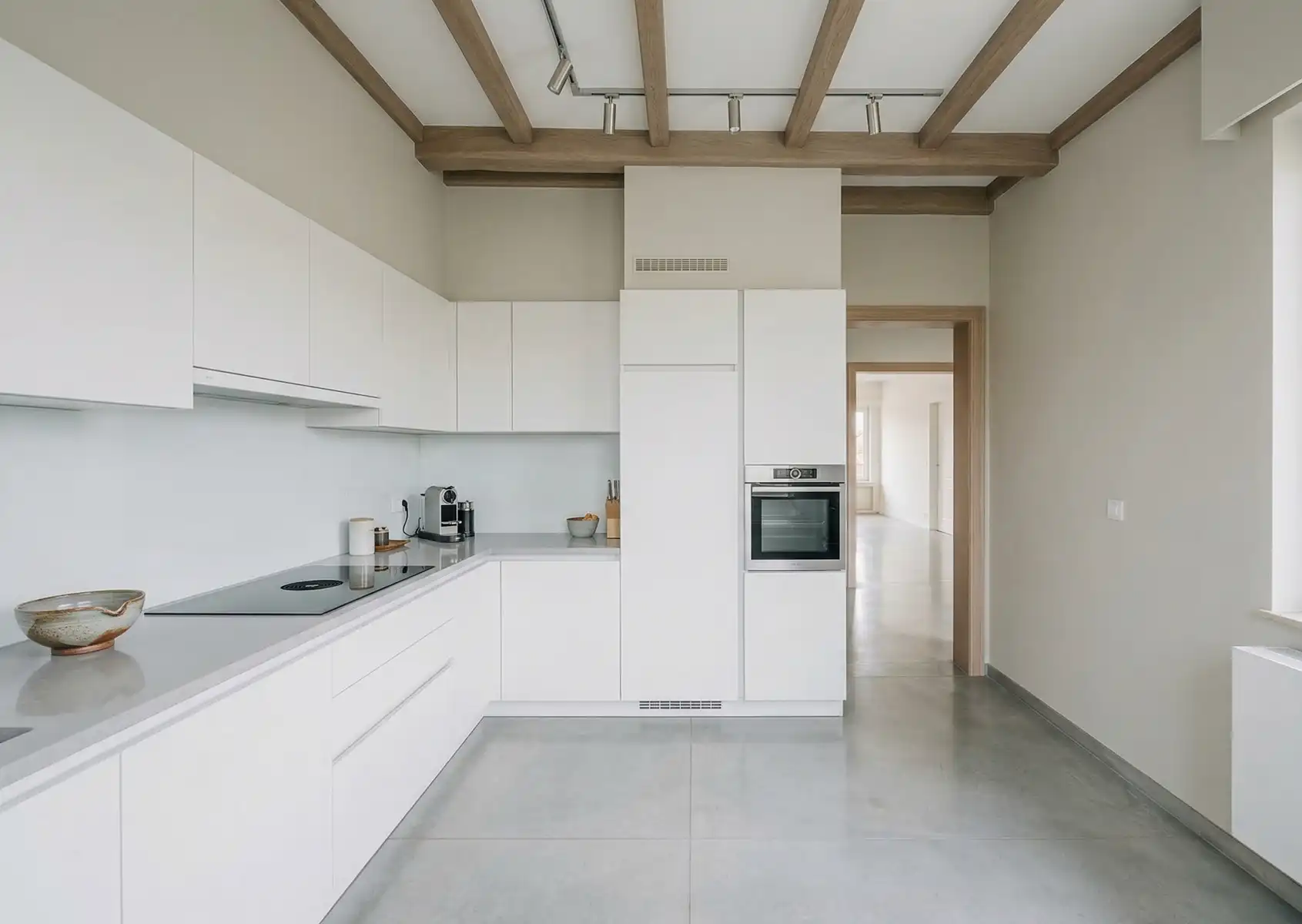 Ruim en lichtrijk Duplex-appartement met optionele garage. foto 21