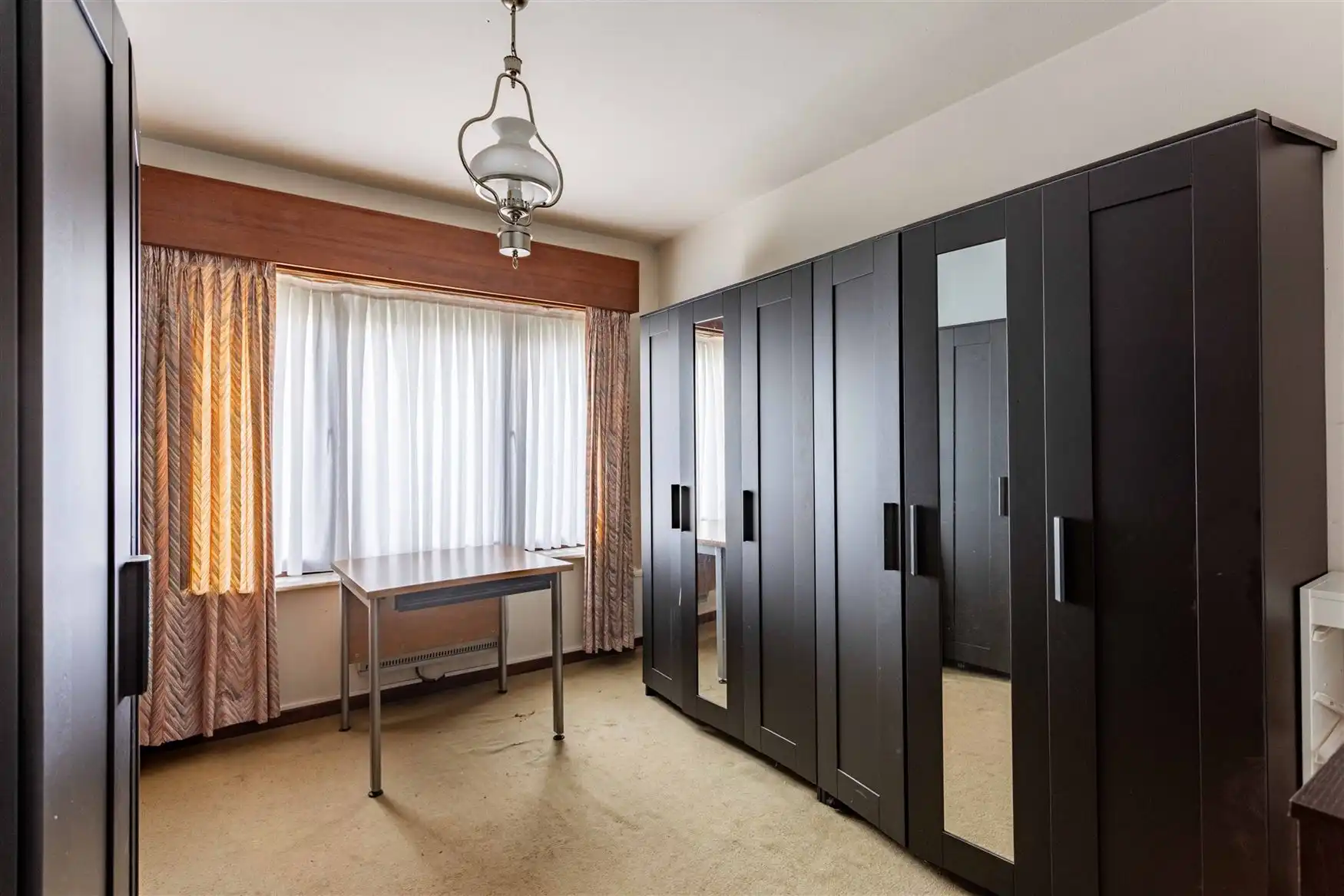 Ruime gezinswoning met 5 kamers nabij het centrum van De Pinte foto 14