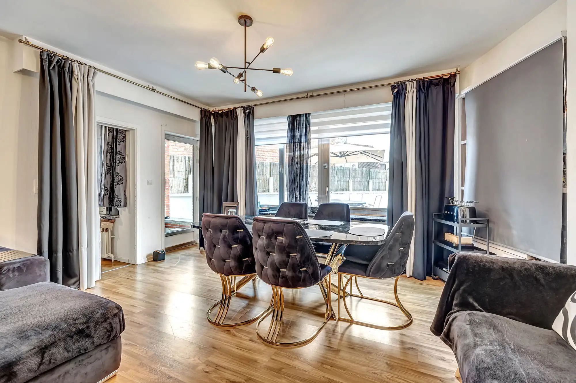 Handelgelijkvloers met app op gunstige locatie te koop foto 3