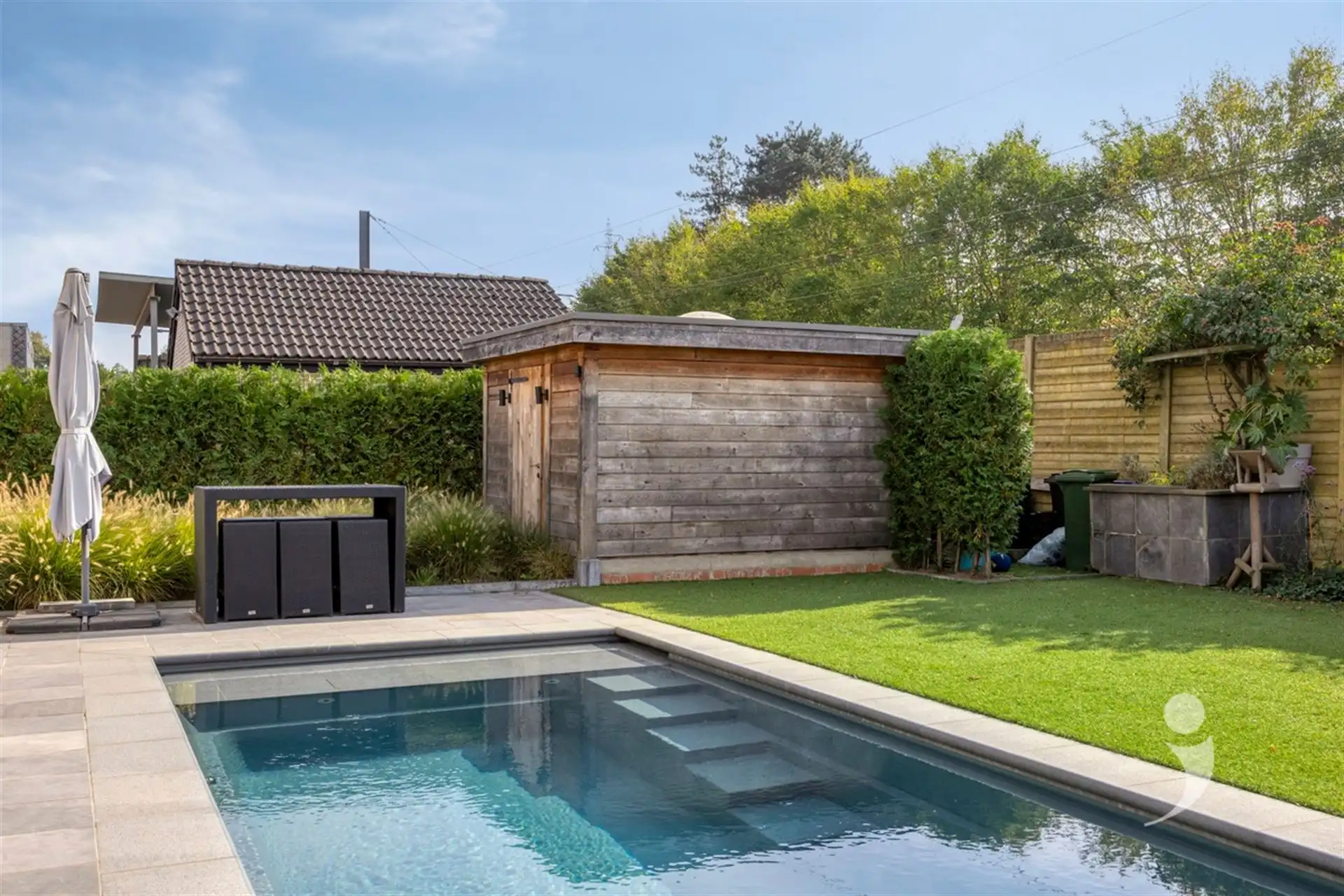 Prachtige villa met hoogwaardige afwerking foto 44