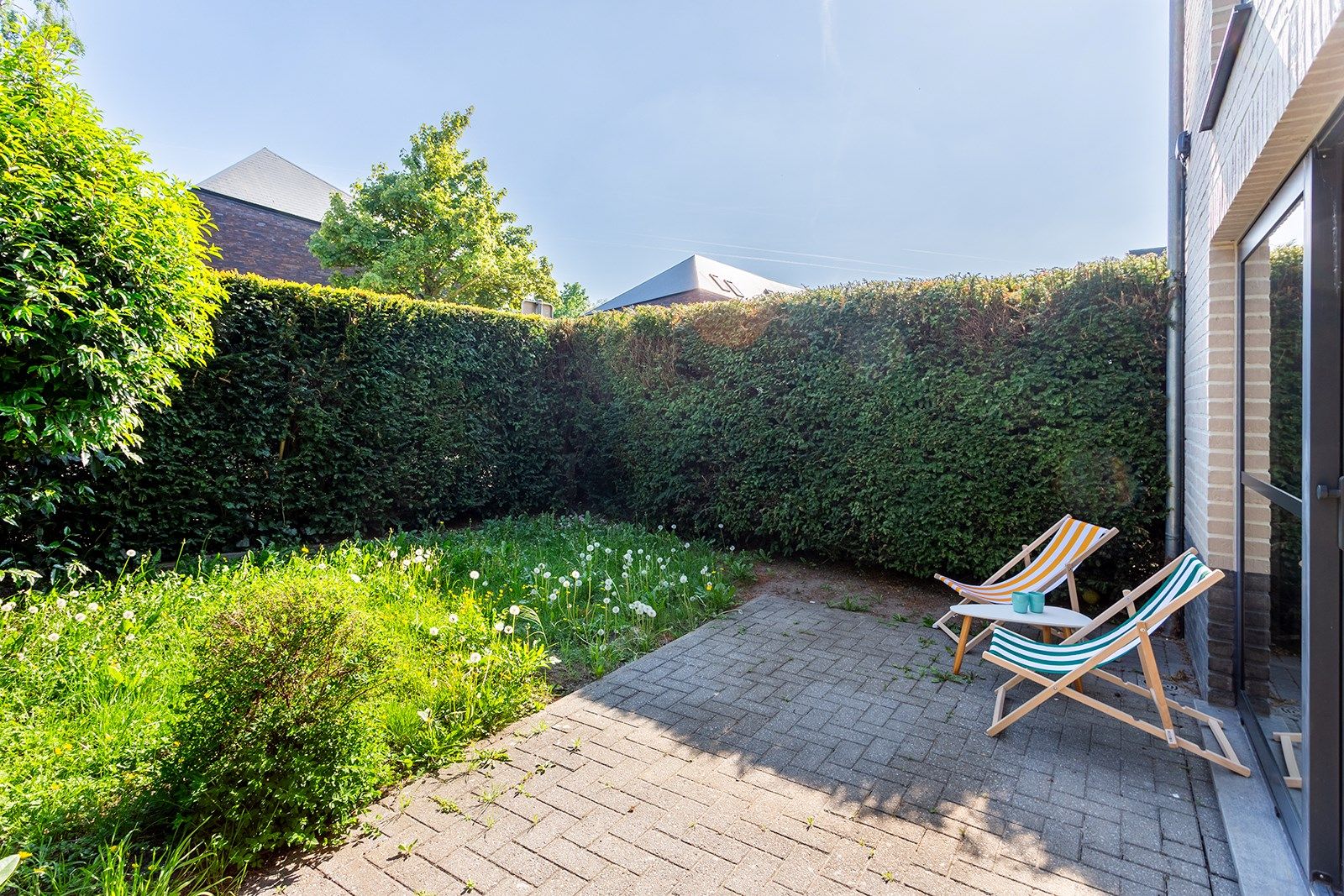Ruim en prima gelegen appartement met tuin te Boechout foto 8