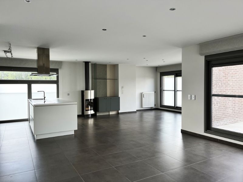 Luxe appartement met 3 slaapkamers en 2 terrassen foto 8