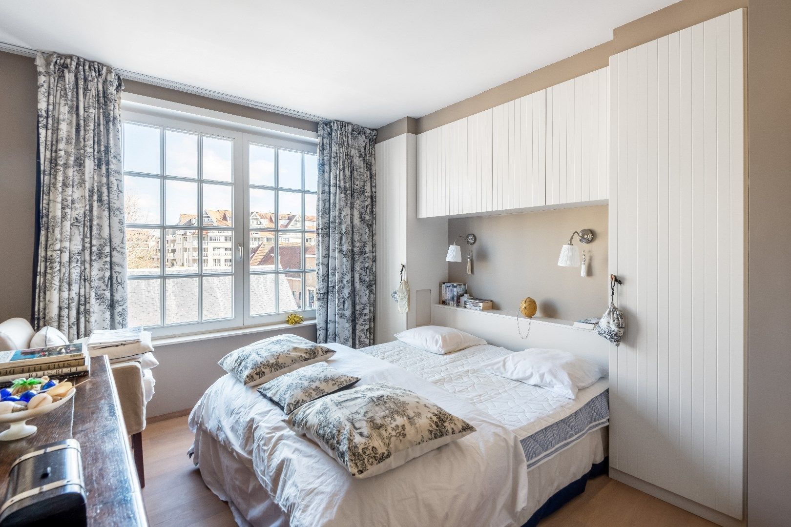 Ruim appartement (ca. 180m²) met een gevelbreedte van meer dan 13 meter, rustig gelegen, in het centrum tegenover de H. Hartkerk. foto 21