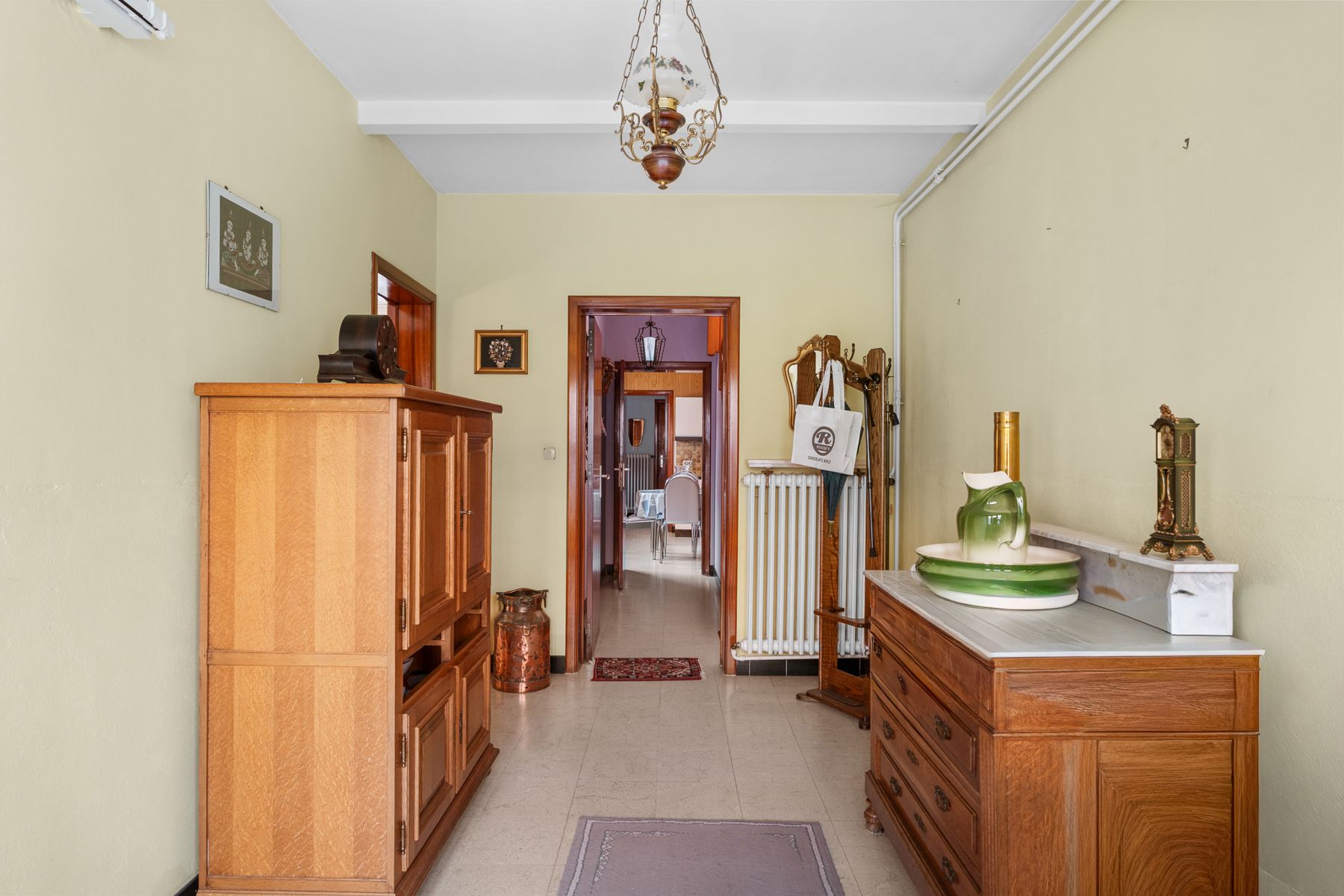 3 slpk. woning met zonnige tuin in hartje Sint-Michiels foto 10