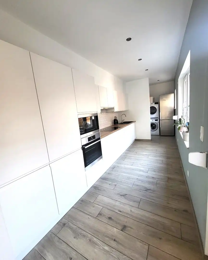 Volledig gerenoveerde woning...properder dan een apotheek... foto 9