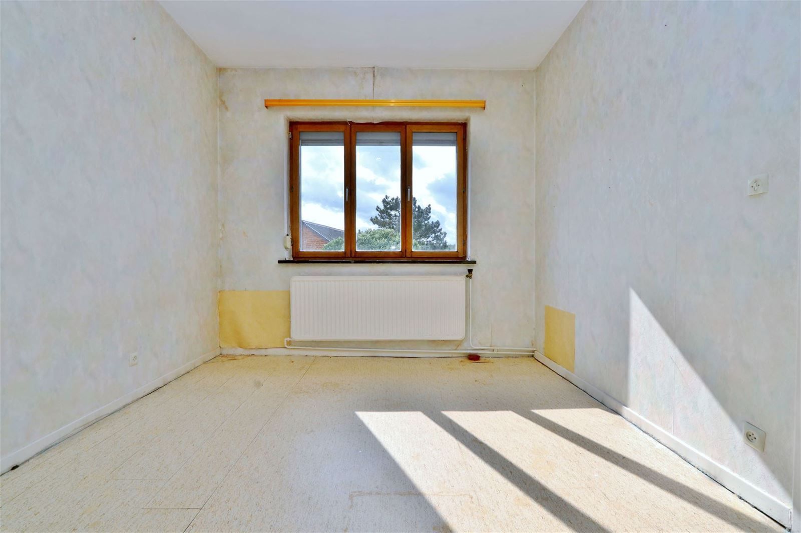 Opbrengstwoning met 2 appartementen en 3 garageboxen foto 16