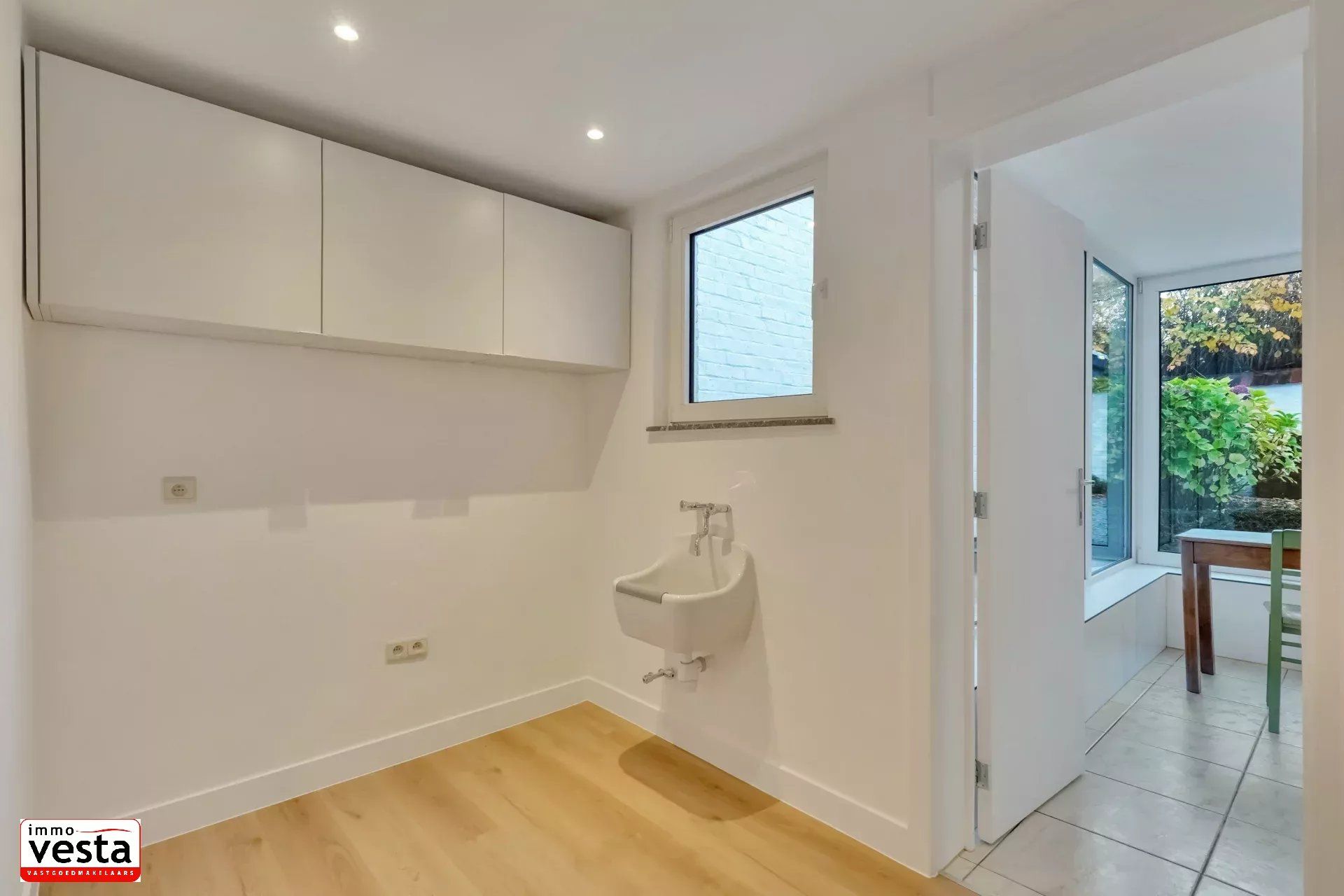 Goed gelegen, energetisch gerenoveerde stadwoning foto 8