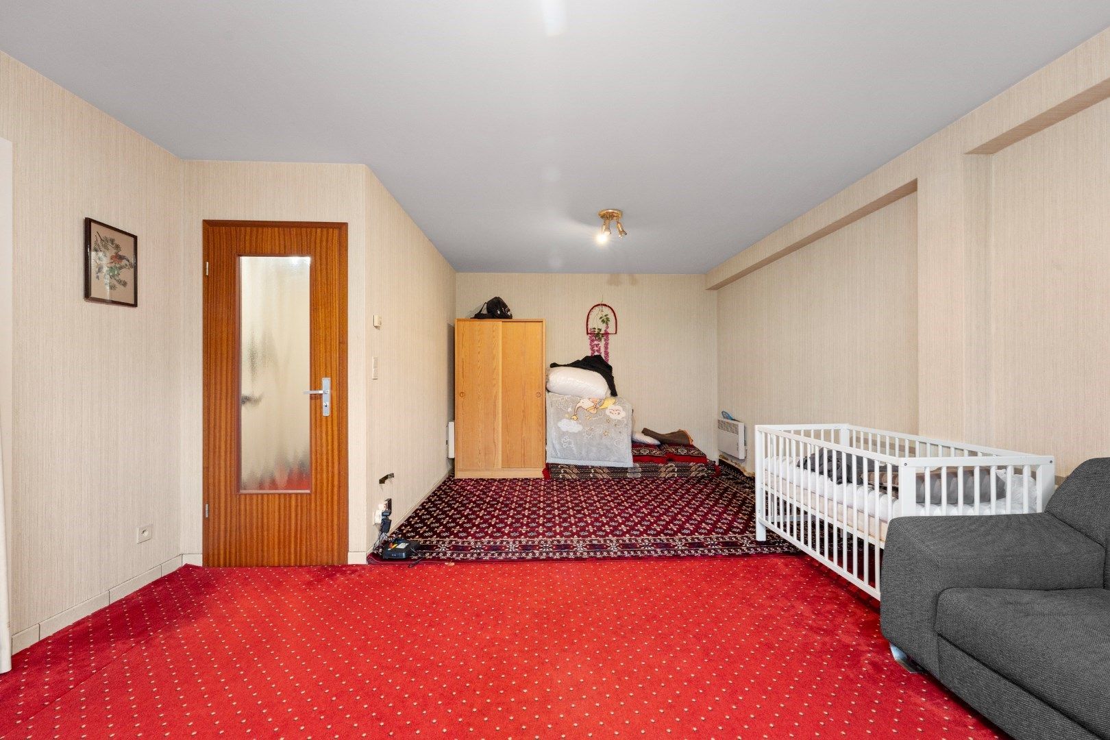 Verzorgd 2-slaapkamerappartement nabij de invalswegen! foto 11