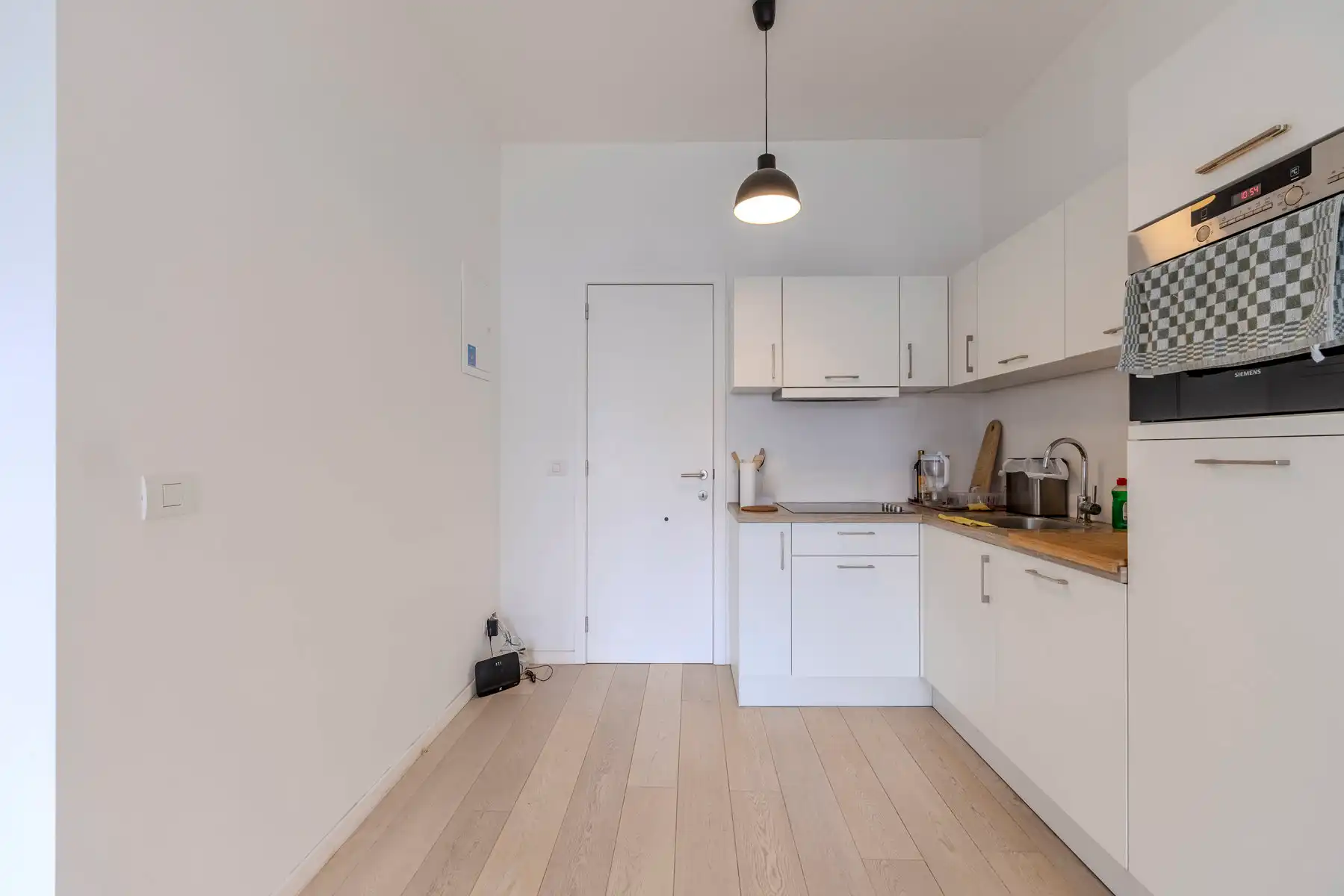 Mooi app. op leuke locatie, momenteel verhuurd! foto 5