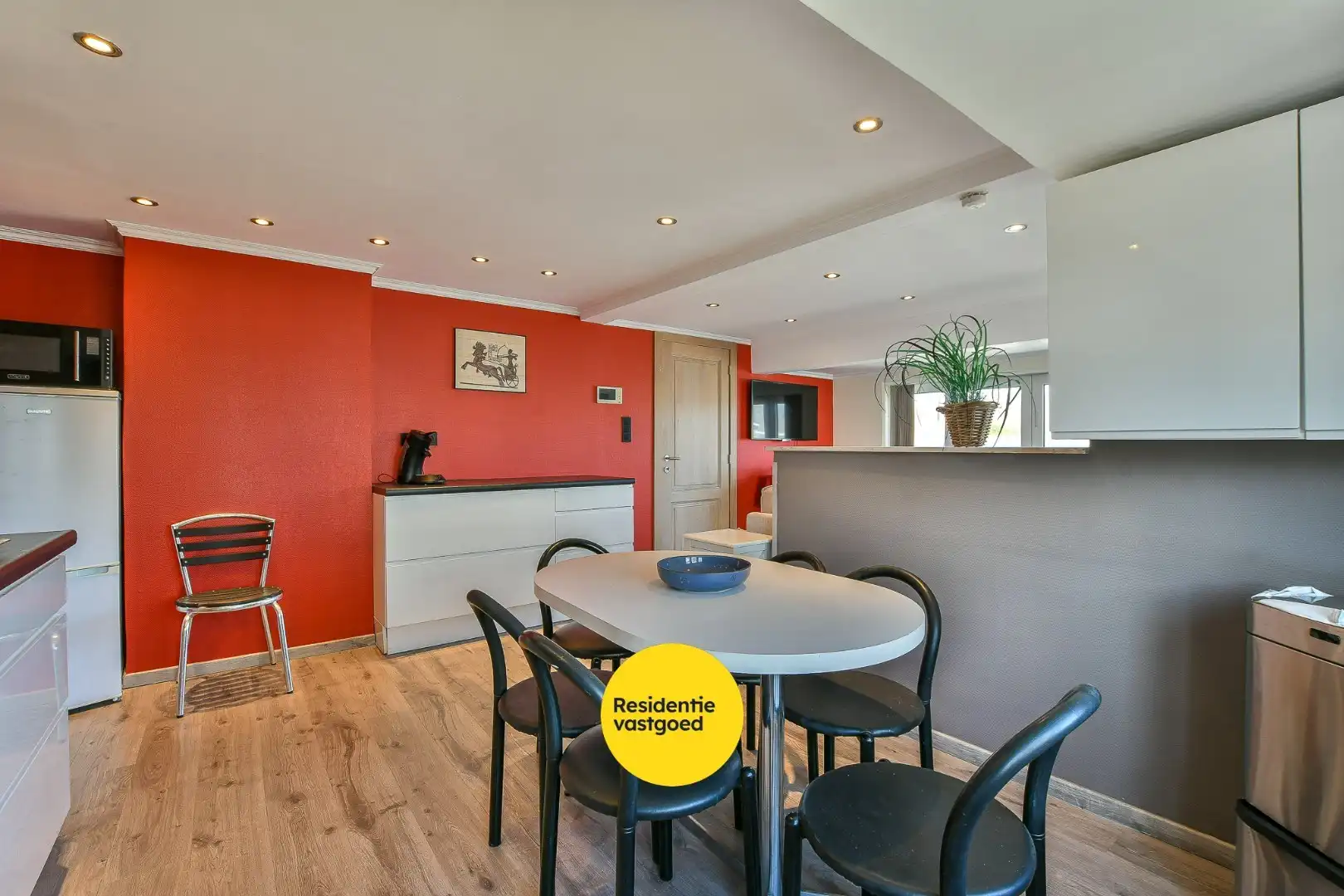 Ruime kangoeroewoning op topligging nabij duinen en centrum Wenduine foto 4