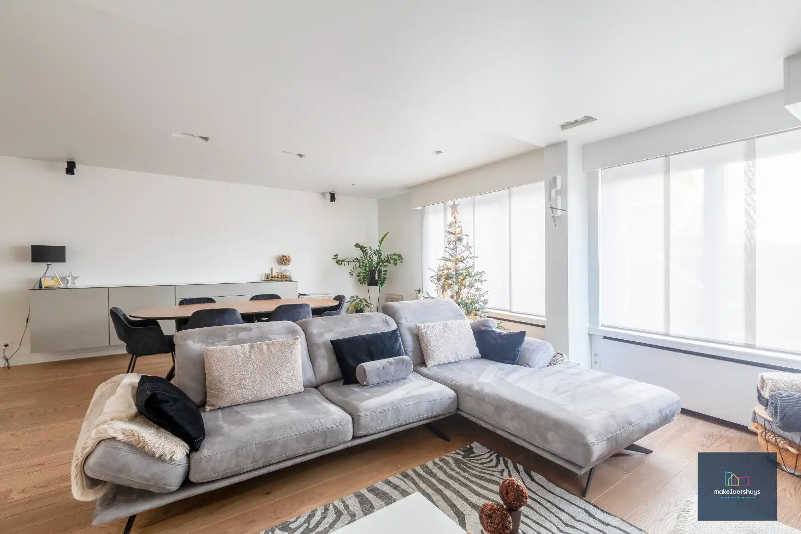 Stijlvol wonen en werken op een topligging in Mariakerke foto 3