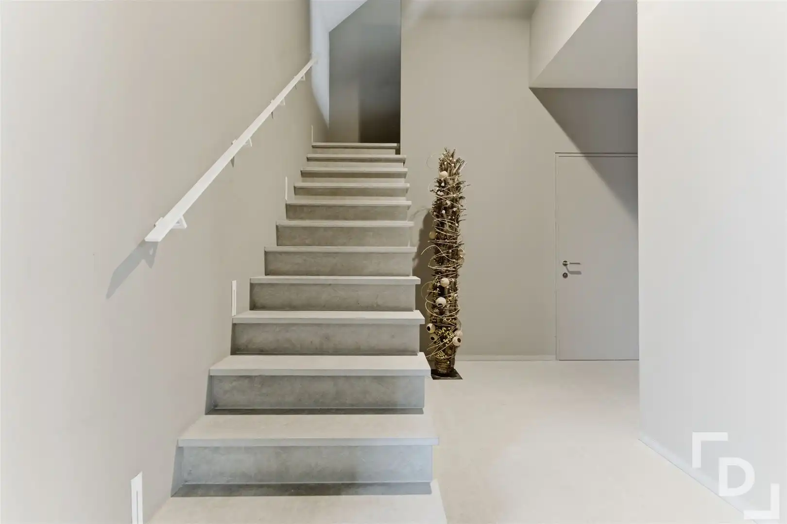 Luxueuze en energiezuinige villa met hoogwaardige afwerking foto 13