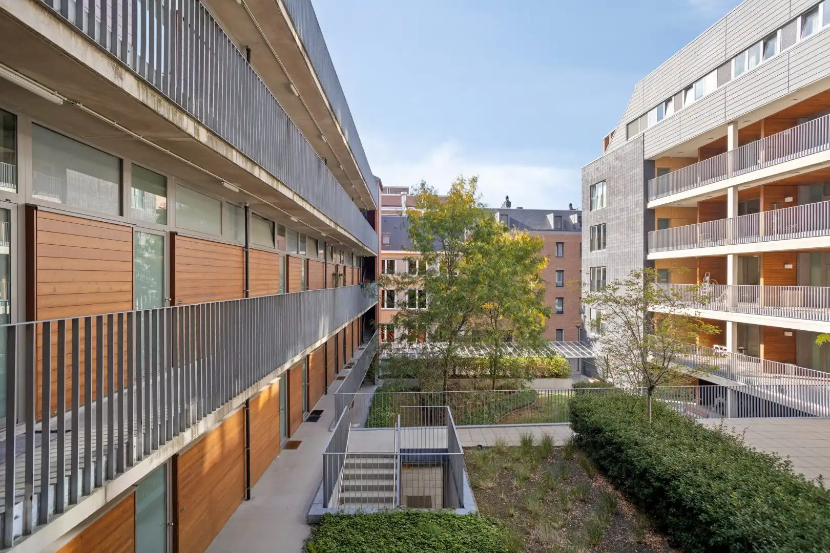 Studio met ruim terras, ondergrondse autostaanplaats en private kelderberging in Leuven! - EPC 60 kWh/m² - bewoonbare opp. 47 m² foto 4