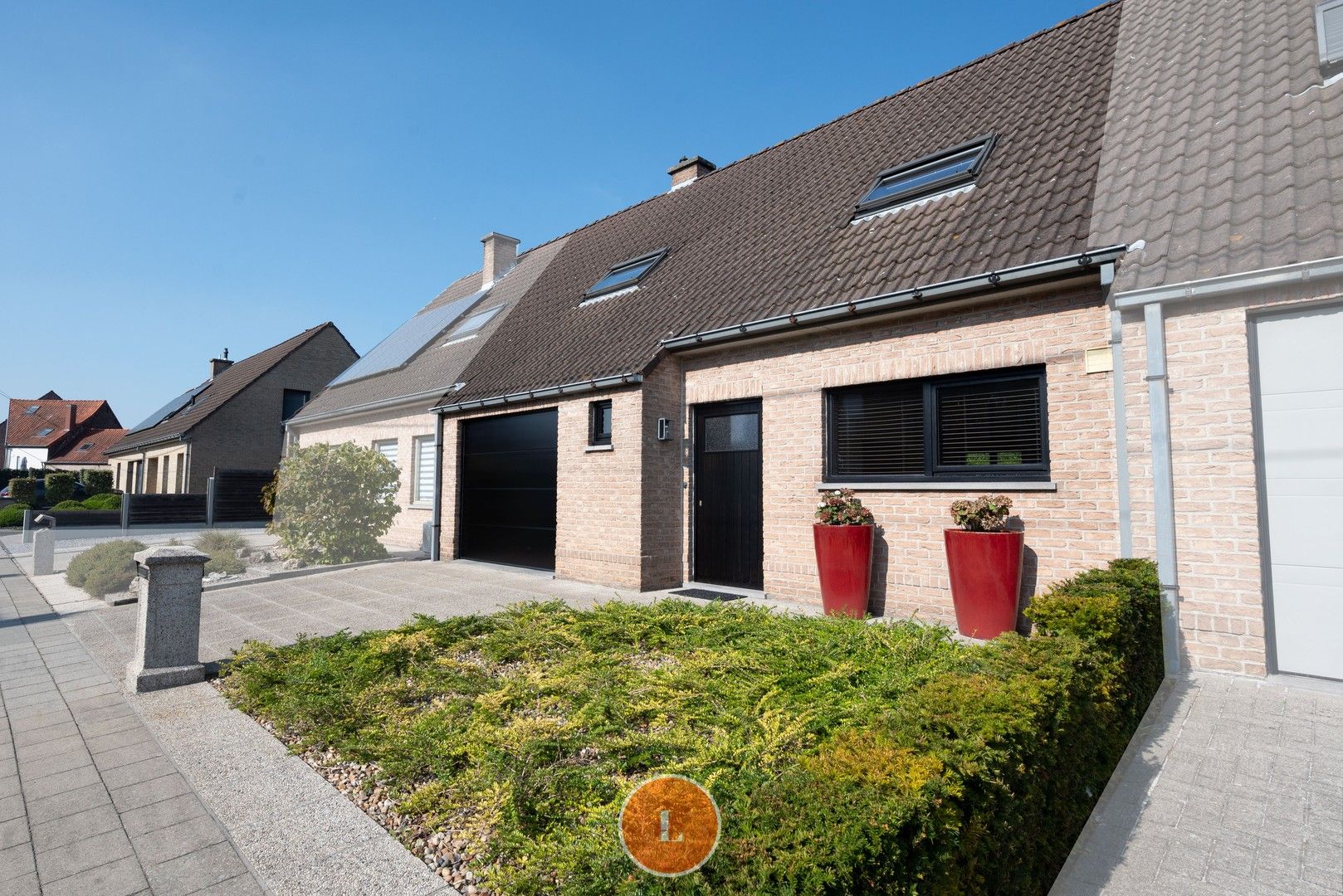 instapklare woning in Gullegem met 3 slaapkamers, tuin en garage foto 11