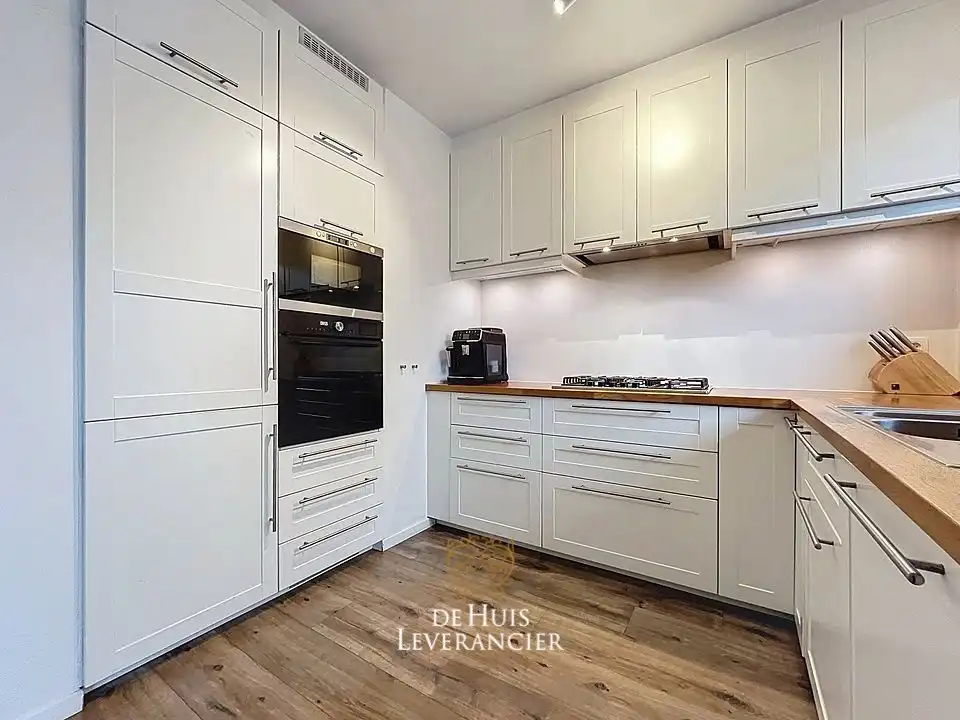 B&B Moment ELSDONK: Stijlvol gerenoveerde gezinswoning met 4 slpks en tuin, EPC Label B foto 16