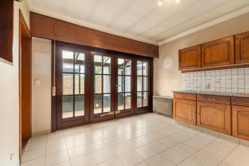 Ruime woning met 3 slaapkamers op 551m² foto 7