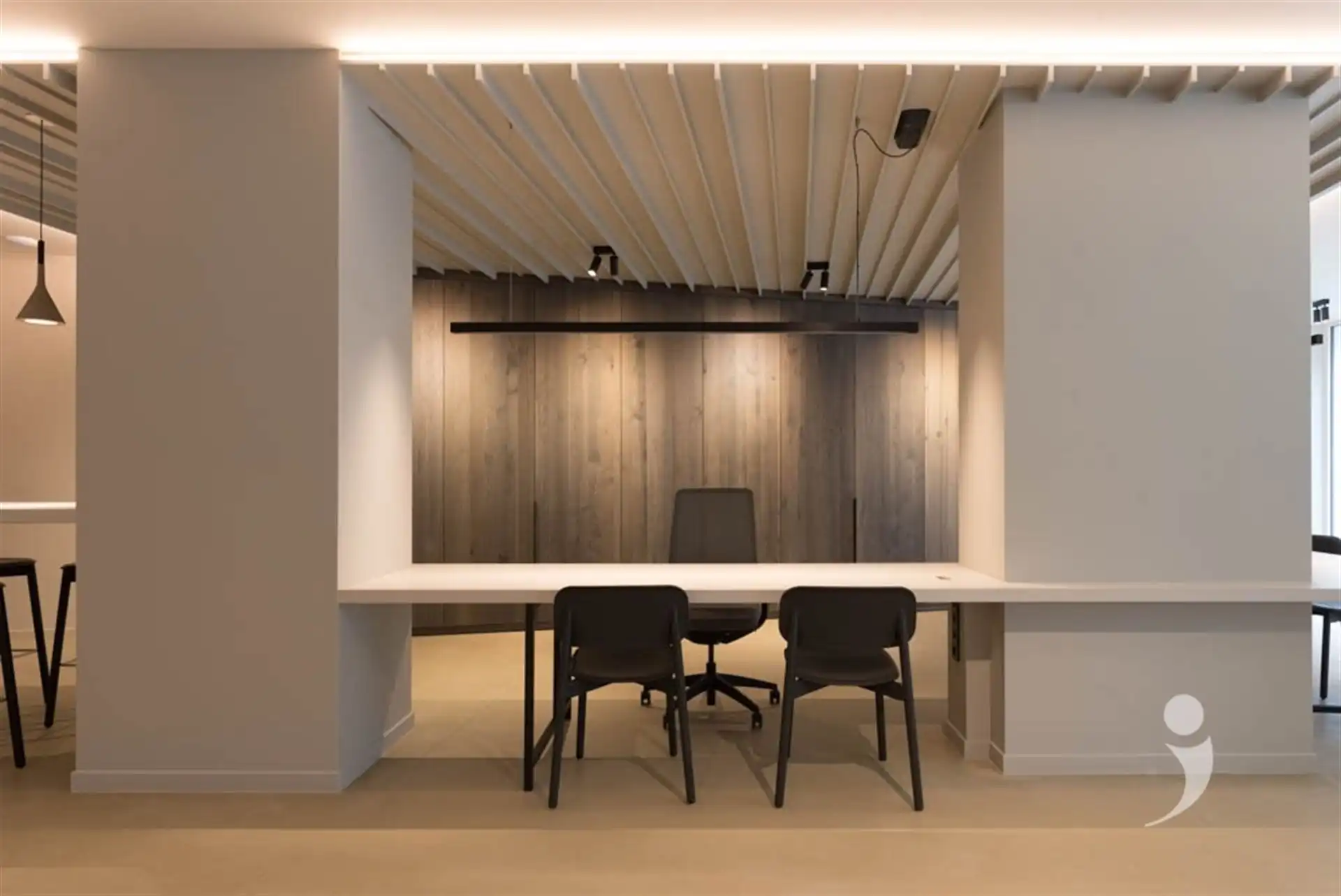 Uniek high end kantoorgebouw in historisch stadscentrum  foto 17
