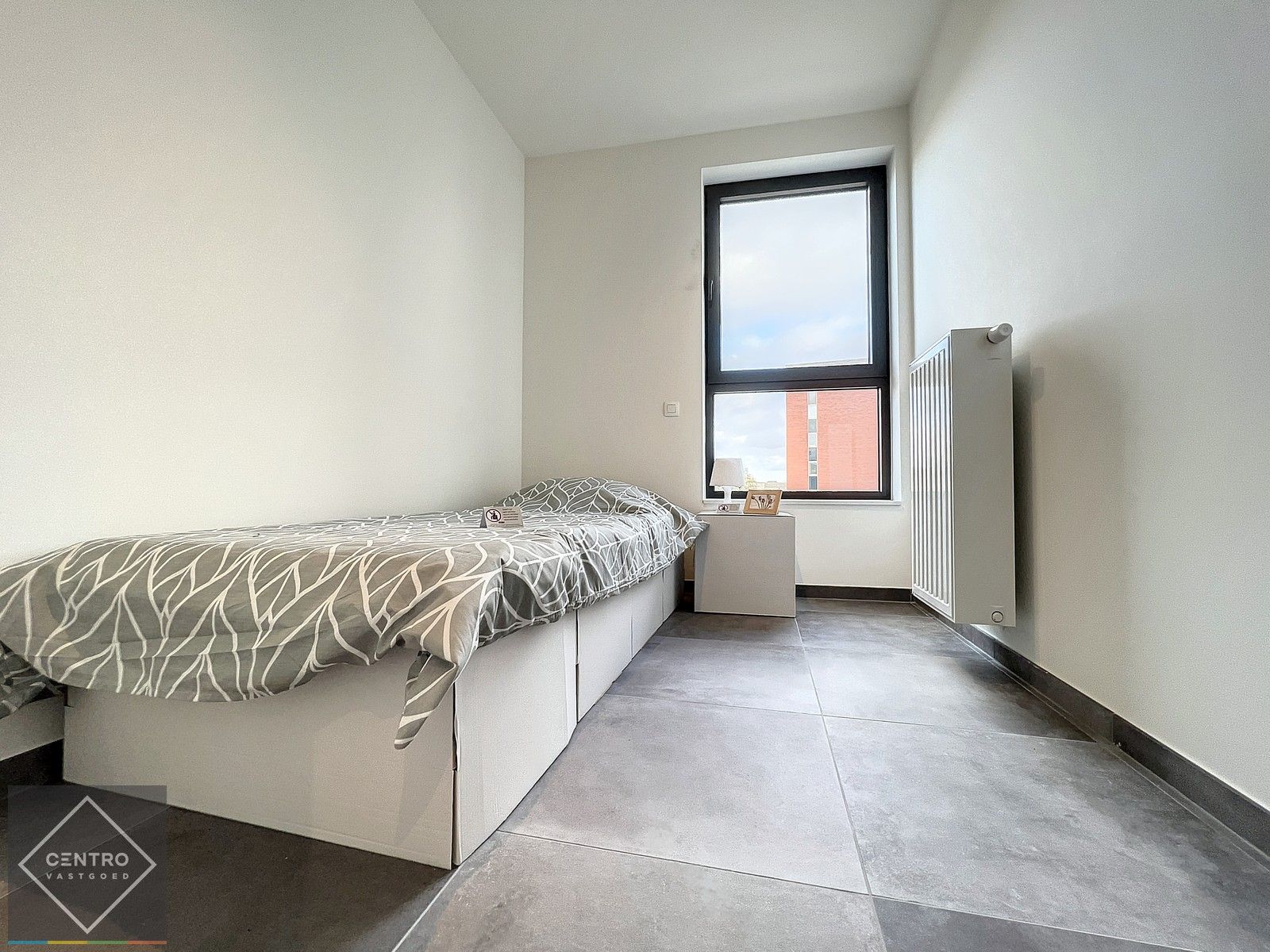 Penthouse (100m²) met RUIME terrassen (33m²) in kleinschalig project pal in het CENTRUM van Kortrijk ! Aankoop aan 6% BTW  mogelijk! foto 13