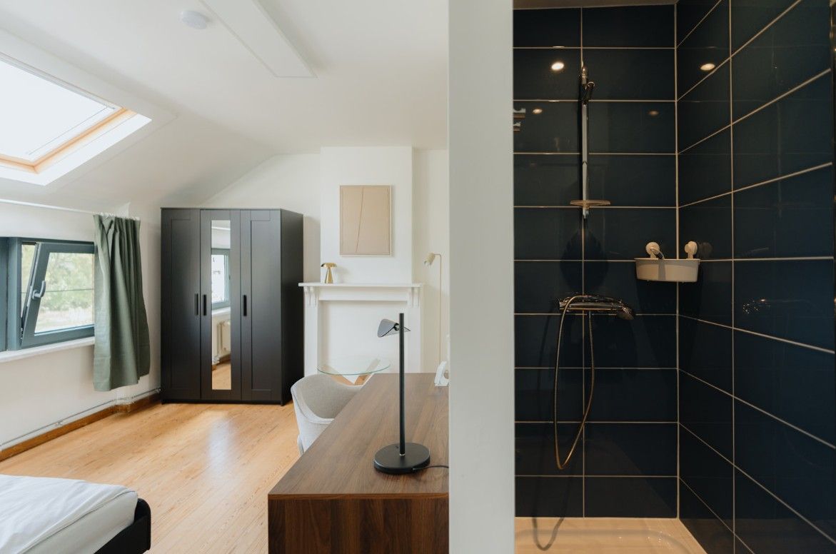 Lichtrijke, gerenoveerde, bemeubelde studio in cohousing — De Pintelaan 124, 9000 Gent foto 6