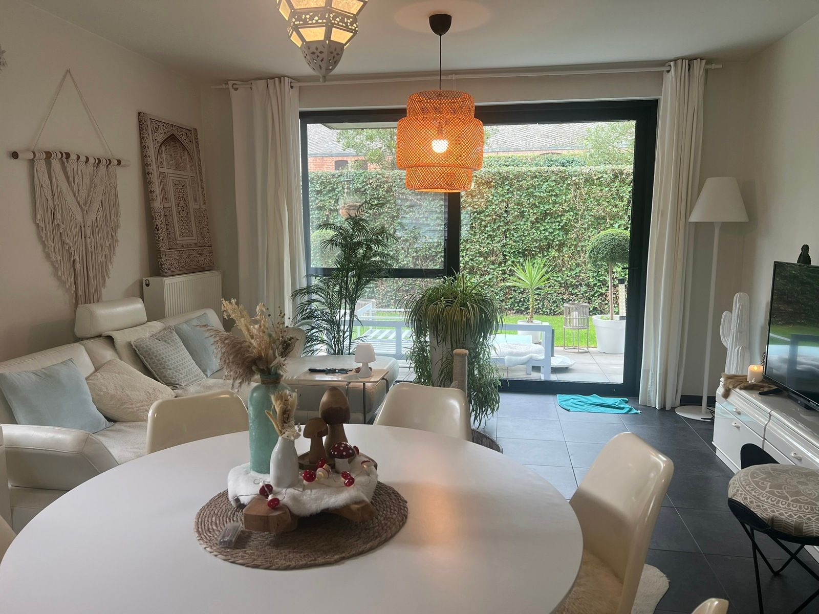 Energiezuinig GLV 1 slpk app met tuin en autostaanplaats foto 2