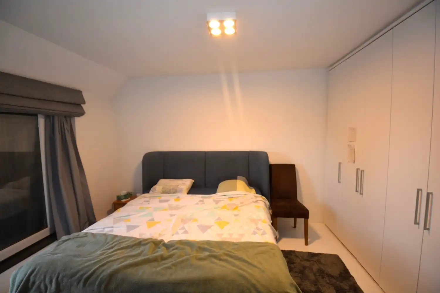 RIANT DUPLEX APP. MET 3 SLK, 2 TERRASSEN EN 2 PARKINGS! foto 8
