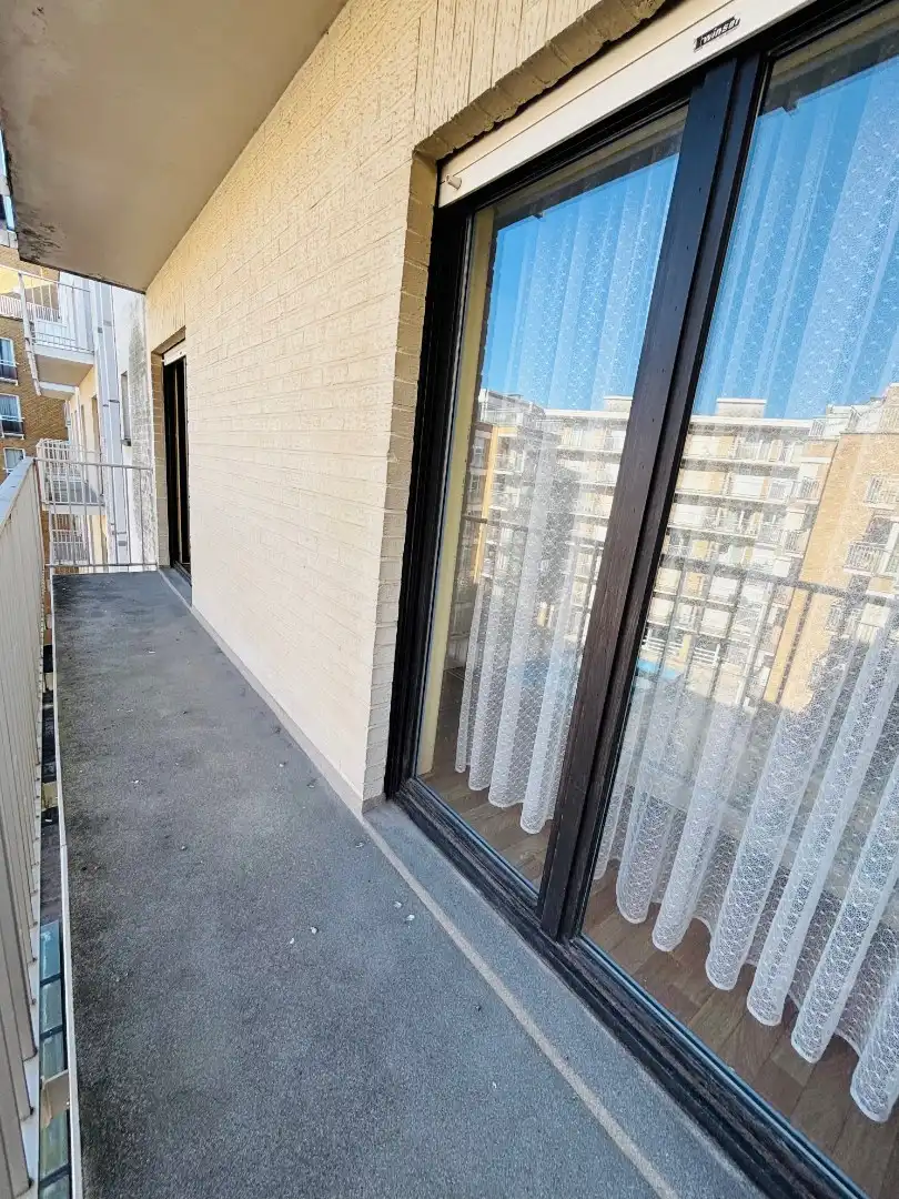 Volwaardig ruim appartement met dubbele garage op voetstap van de zeelijn foto 16